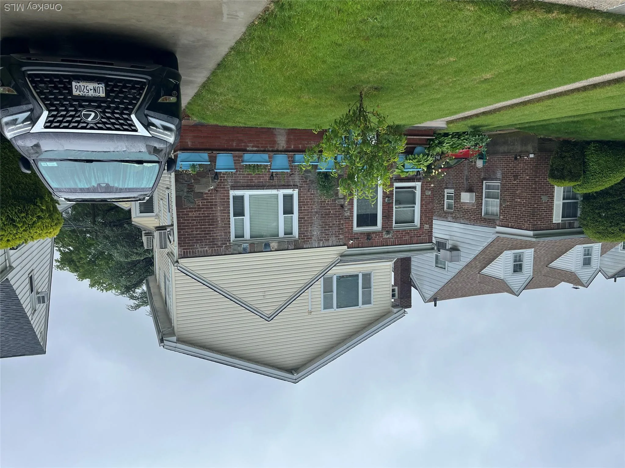 8622 251st Street, New York, NY, 4 Bedrooms Bedrooms, 8 Rooms Rooms,2 BathroomsBathrooms,Residential,For Rent,251st,0,1003997 8622 251st Street, New York, NY, 4 Bedrooms Bedrooms, 8 Rooms Rooms,2 BathroomsBathrooms,Residential,For Rent,251st,0,1003997