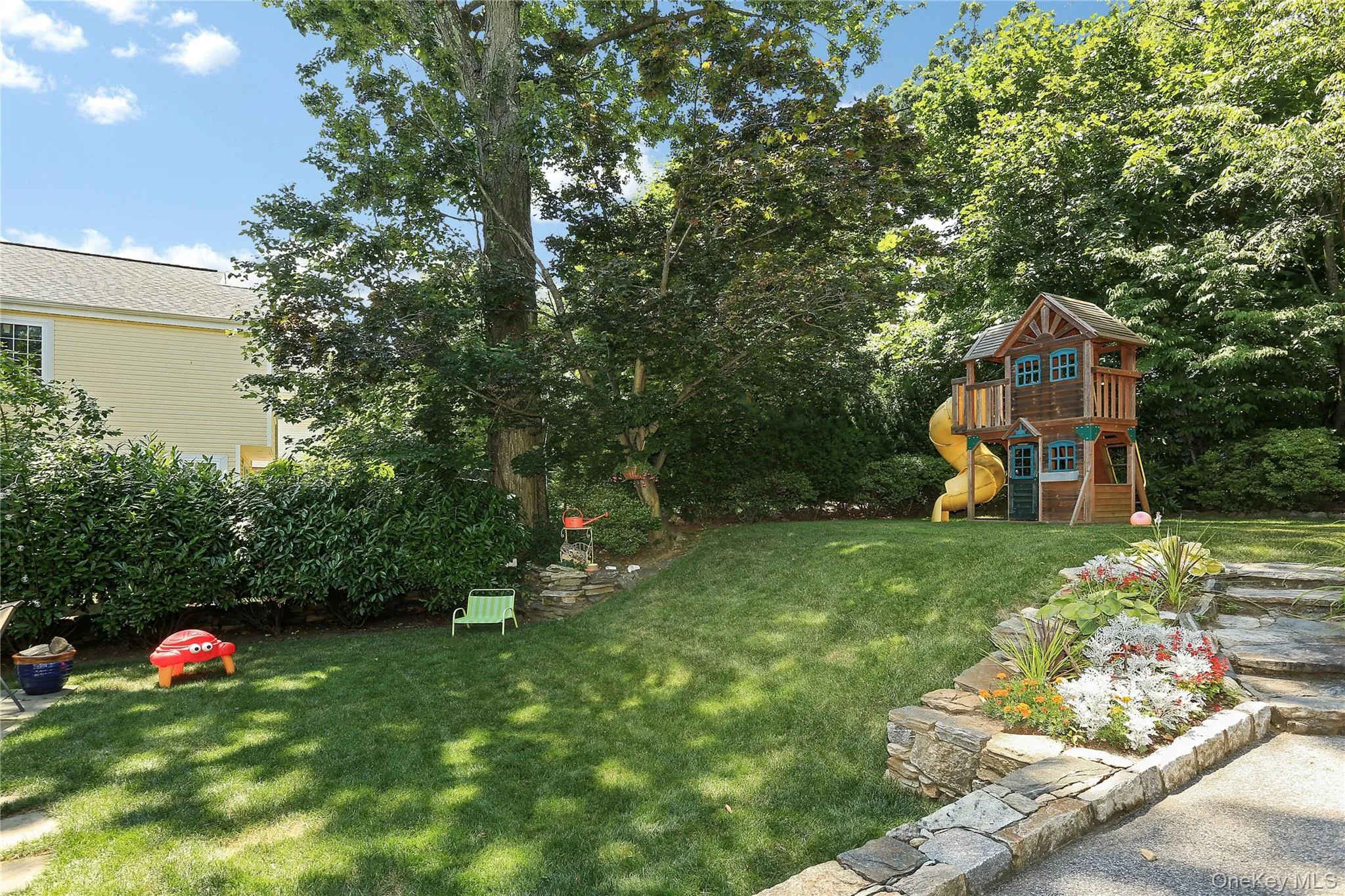 51 Stratford Road, Eastchester, NY, 3 Bedrooms Bedrooms, 6 Rooms Rooms,2 BathroomsBathrooms,Residential,For Rent,Stratford,0,1003999 51 Stratford Road, Eastchester, NY, 3 Bedrooms Bedrooms, 6 Rooms Rooms,2 BathroomsBathrooms,Residential,For Rent,Stratford,0,1003999