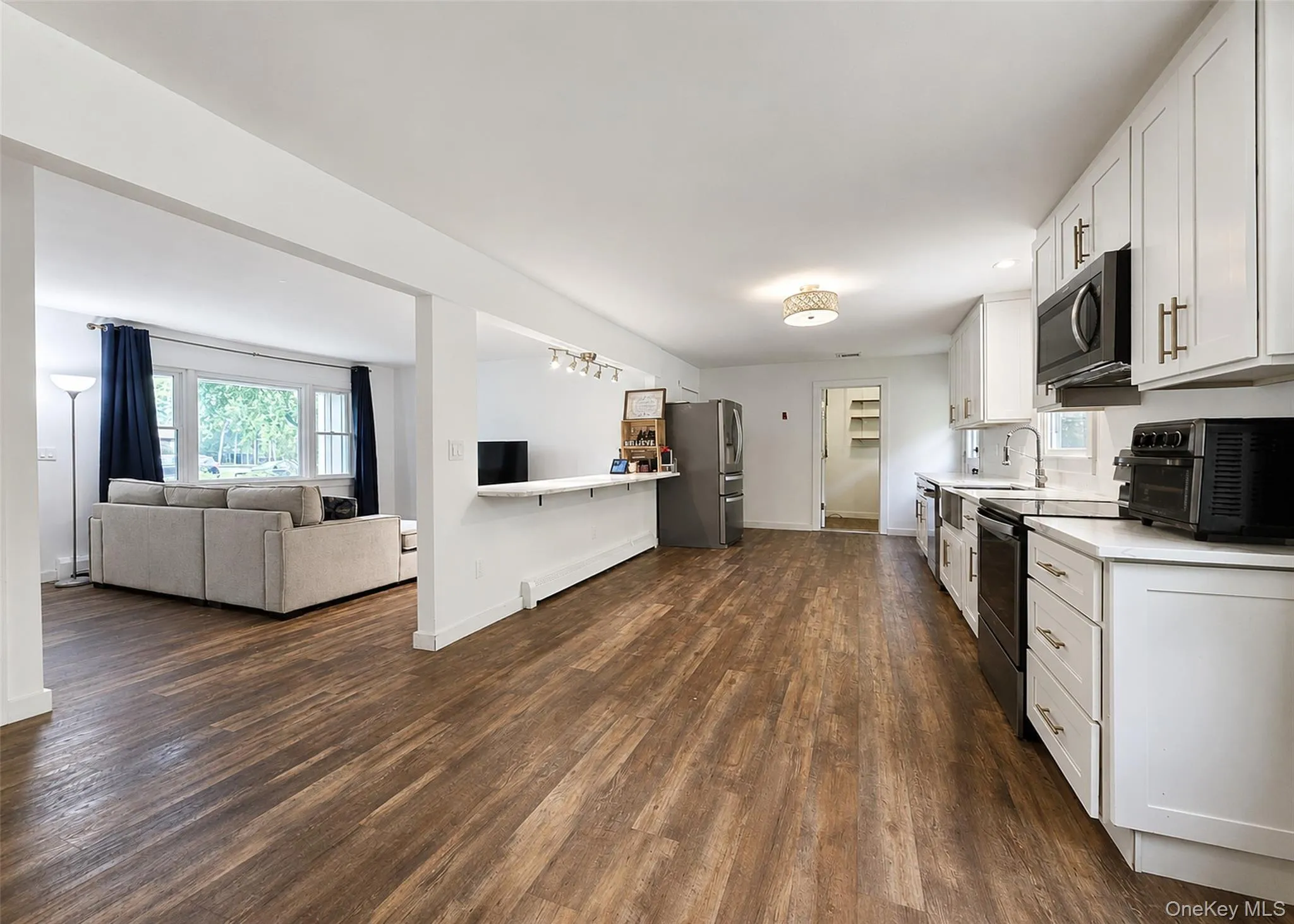 89 Lincoln Avenue, Brookhaven, NY, 4 Bedrooms Bedrooms, 8 Rooms Rooms,2 BathroomsBathrooms,Residential,For Rent,Lincoln,0,1004002 89 Lincoln Avenue, Brookhaven, NY, 4 Bedrooms Bedrooms, 8 Rooms Rooms,2 BathroomsBathrooms,Residential,For Rent,Lincoln,0,1004002