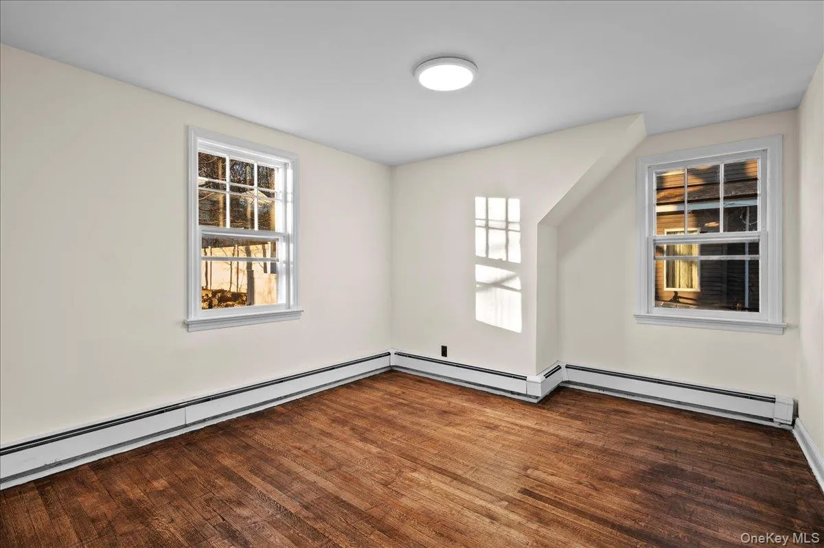 Hardwood flooring with a rich finish Hardwood flooring with a rich finish