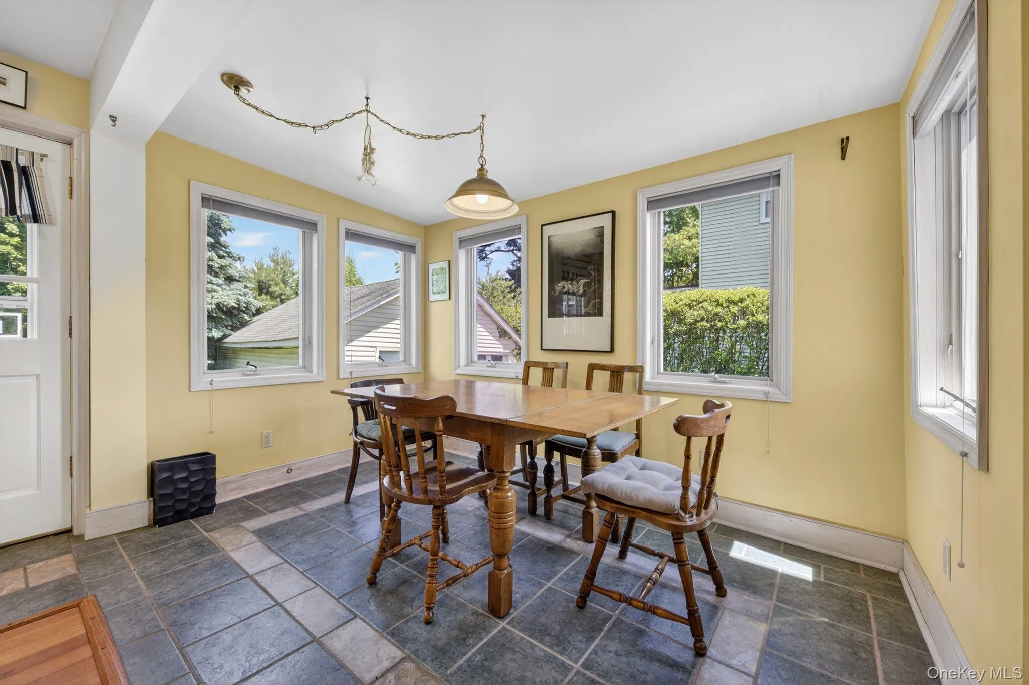 250 Rombout Avenue, Beacon, NY, 3 Bedrooms Bedrooms, 6 Rooms Rooms,1 BathroomBathrooms,Residential,For Rent,Rombout,0,1004010 250 Rombout Avenue, Beacon, NY, 3 Bedrooms Bedrooms, 6 Rooms Rooms,1 BathroomBathrooms,Residential,For Rent,Rombout,0,1004010