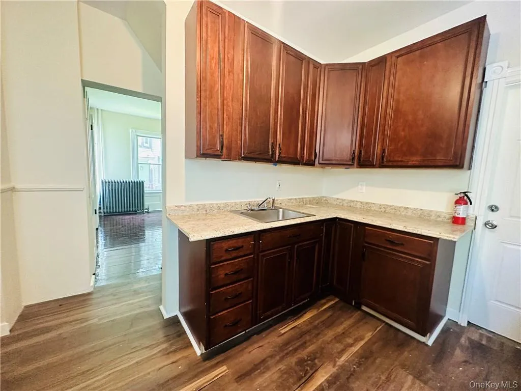 32 Hooker Avenue, Poughkeepsie, NY, 4 Bedrooms Bedrooms, 8 Rooms Rooms,2 BathroomsBathrooms,Residential Sale,For Rent,Hooker,0,1004014 32 Hooker Avenue, Poughkeepsie, NY, 4 Bedrooms Bedrooms, 8 Rooms Rooms,2 BathroomsBathrooms,Residential Sale,For Rent,Hooker,0,1004014