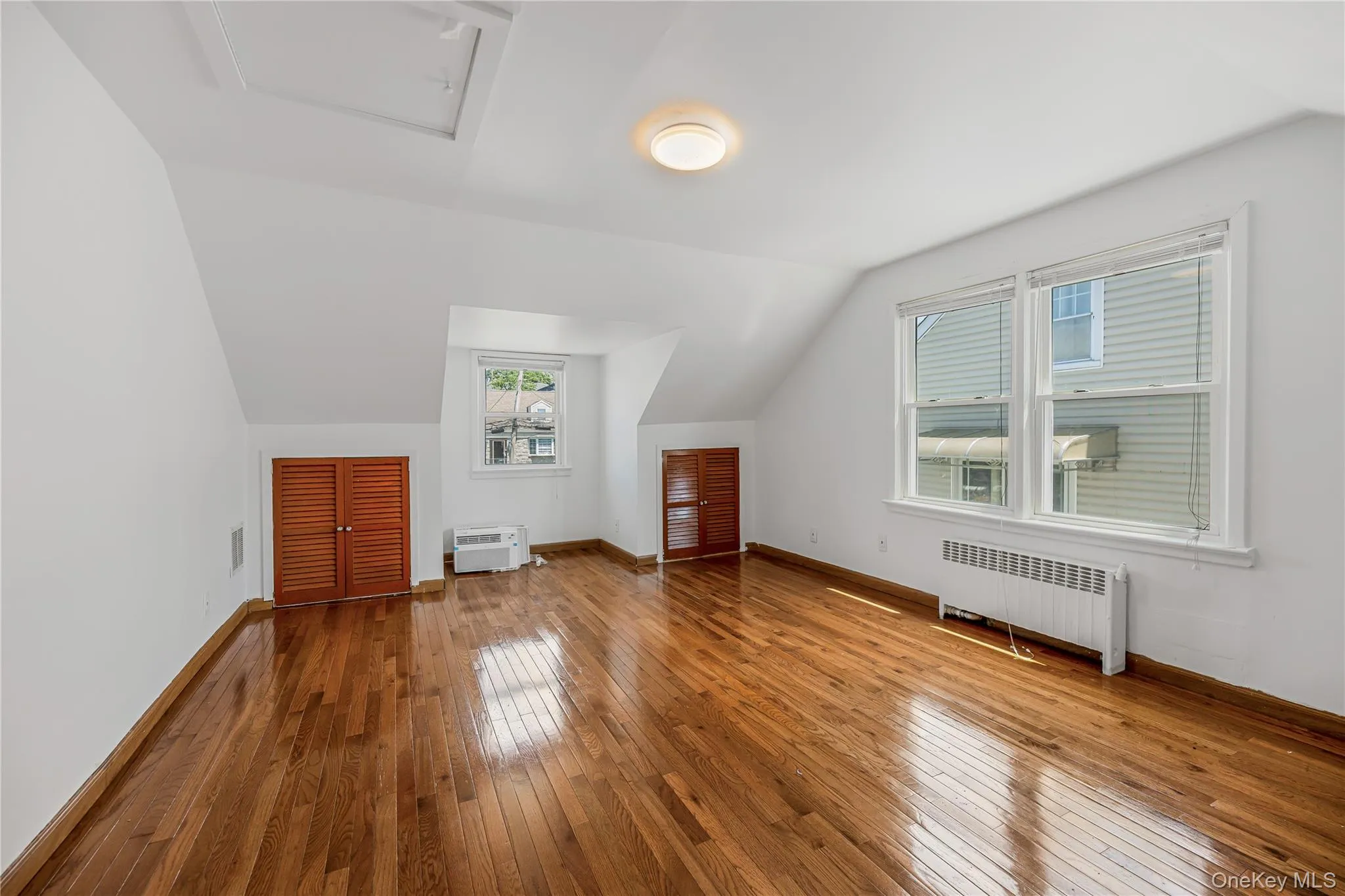 107 HAYWARD Street, Yonkers, NY, 4 Bedrooms Bedrooms, 6 Rooms Rooms,3 BathroomsBathrooms,Residential,For Rent,HAYWARD,0,1004015 107 HAYWARD Street, Yonkers, NY, 4 Bedrooms Bedrooms, 6 Rooms Rooms,3 BathroomsBathrooms,Residential,For Rent,HAYWARD,0,1004015
