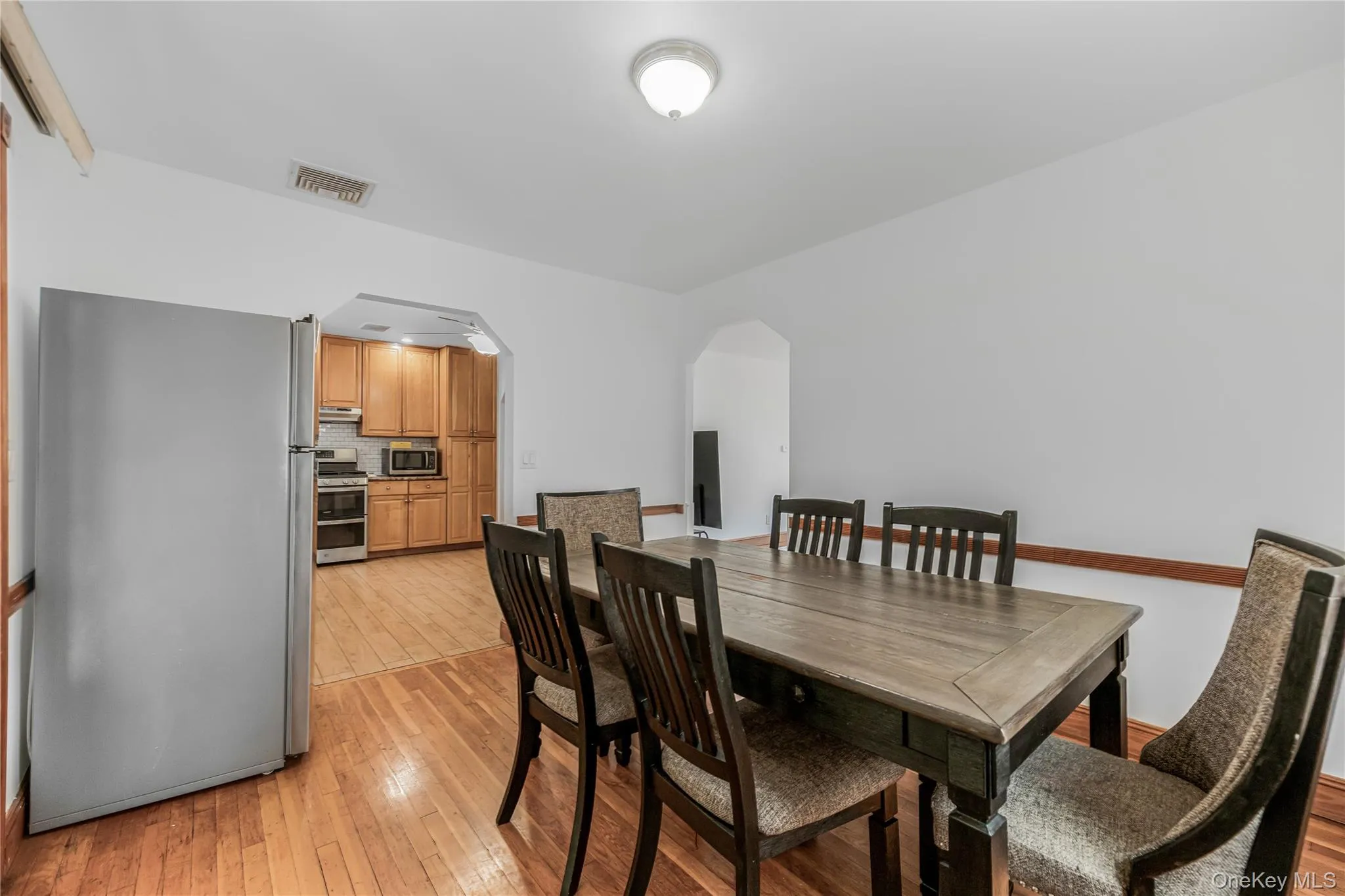 107 HAYWARD Street, Yonkers, NY, 4 Bedrooms Bedrooms, 6 Rooms Rooms,3 BathroomsBathrooms,Residential,For Rent,HAYWARD,0,1004015 107 HAYWARD Street, Yonkers, NY, 4 Bedrooms Bedrooms, 6 Rooms Rooms,3 BathroomsBathrooms,Residential,For Rent,HAYWARD,0,1004015