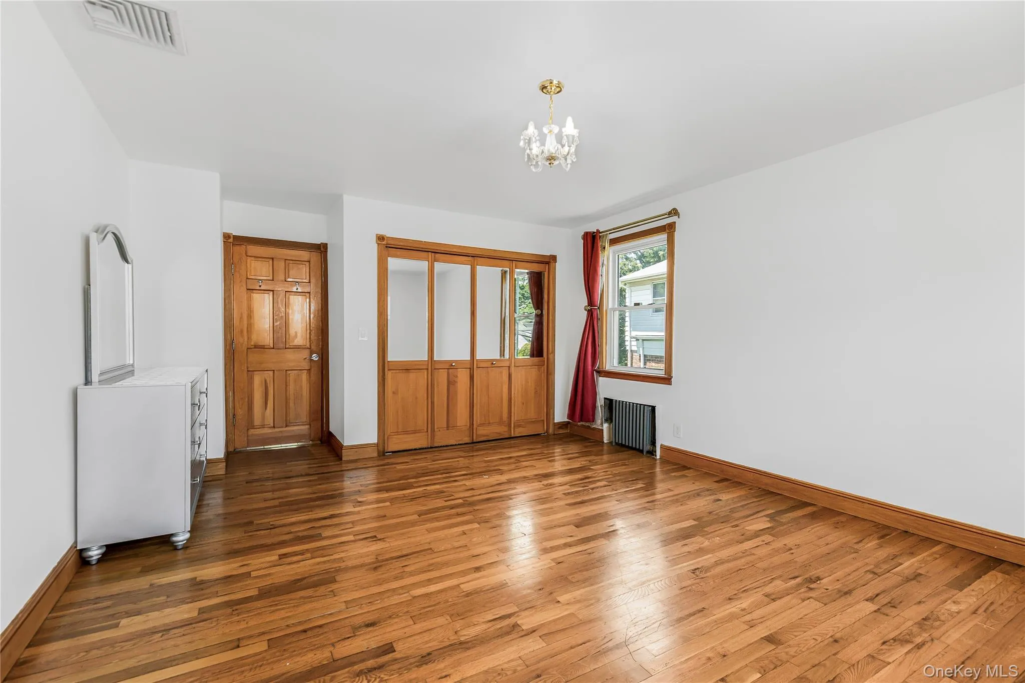 107 HAYWARD Street, Yonkers, NY, 4 Bedrooms Bedrooms, 6 Rooms Rooms,3 BathroomsBathrooms,Residential,For Rent,HAYWARD,0,1004015 107 HAYWARD Street, Yonkers, NY, 4 Bedrooms Bedrooms, 6 Rooms Rooms,3 BathroomsBathrooms,Residential,For Rent,HAYWARD,0,1004015