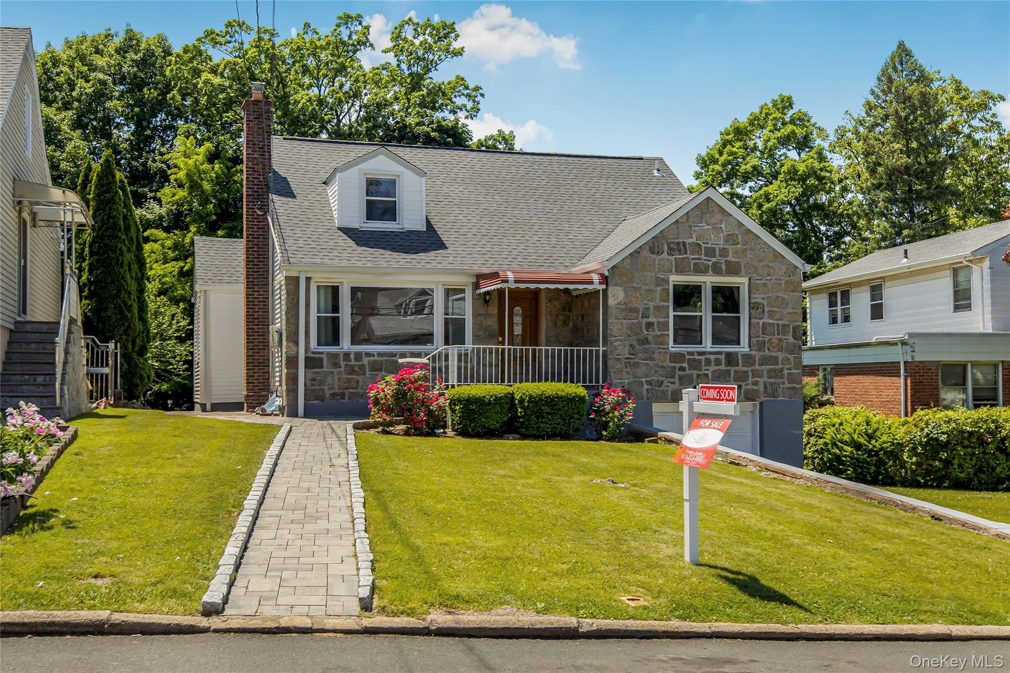 107 HAYWARD Street, Yonkers, NY, 4 Bedrooms Bedrooms, 6 Rooms Rooms,3 BathroomsBathrooms,Residential,For Rent,HAYWARD,0,1004015 107 HAYWARD Street, Yonkers, NY, 4 Bedrooms Bedrooms, 6 Rooms Rooms,3 BathroomsBathrooms,Residential,For Rent,HAYWARD,0,1004015