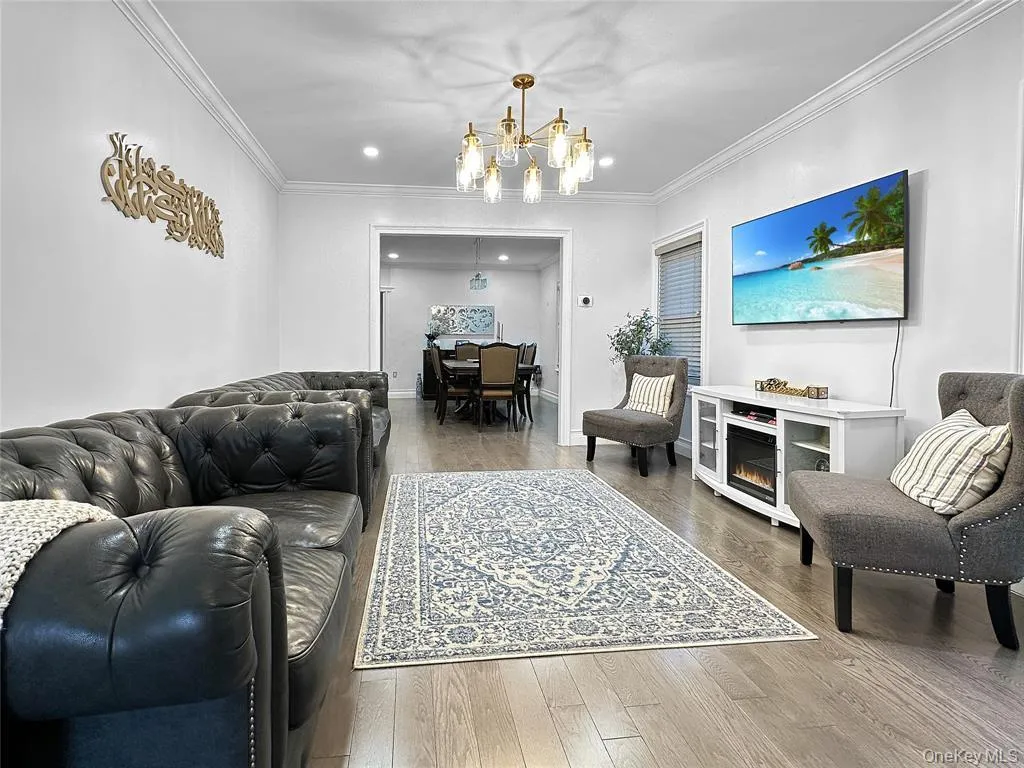 9931 213th Street, New York, NY, 3 Bedrooms Bedrooms, 11 Rooms Rooms,2 BathroomsBathrooms,Residential,For Rent,213th,0,1004016 9931 213th Street, New York, NY, 3 Bedrooms Bedrooms, 11 Rooms Rooms,2 BathroomsBathrooms,Residential,For Rent,213th,0,1004016