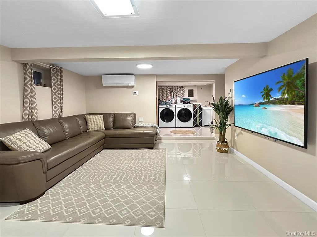 Basement - Large Living Area Basement - Large Living Area