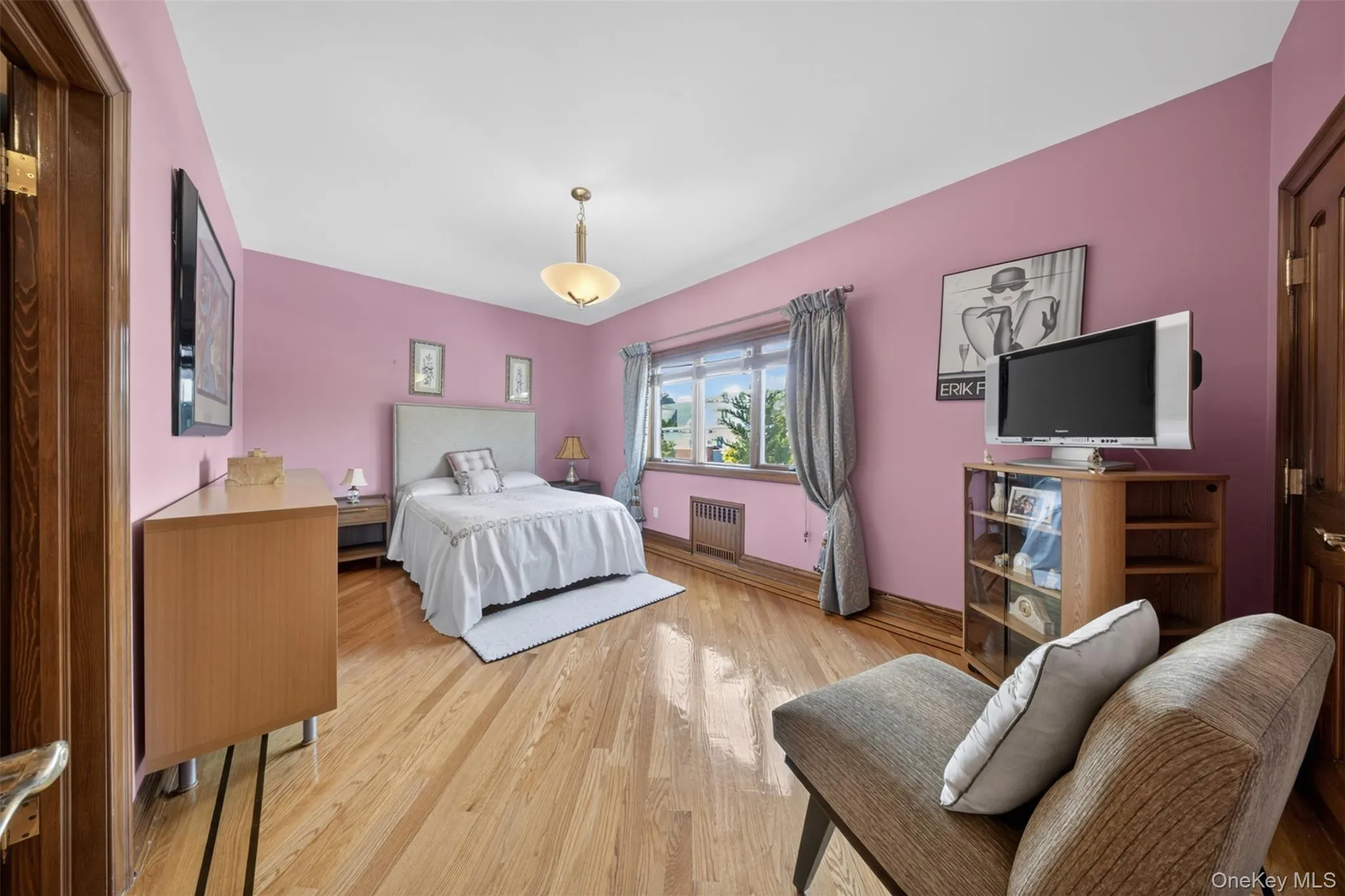 162-25 Cryders Lane, New York, NY, 5 Bedrooms Bedrooms, 11 Rooms Rooms,4 BathroomsBathrooms,Residential Lease,For Rent,Cryders,0,1004017 162-25 Cryders Lane, New York, NY, 5 Bedrooms Bedrooms, 11 Rooms Rooms,4 BathroomsBathrooms,Residential Lease,For Rent,Cryders,0,1004017
