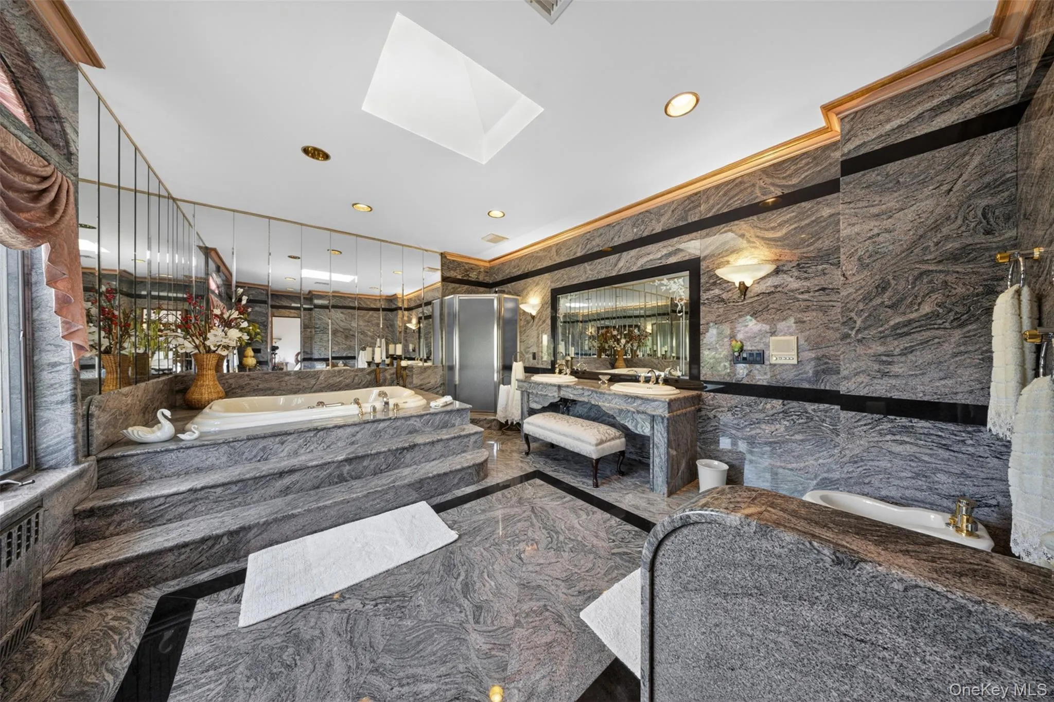 162-25 Cryders Lane, New York, NY, 5 Bedrooms Bedrooms, 11 Rooms Rooms,4 BathroomsBathrooms,Residential Lease,For Rent,Cryders,0,1004017 162-25 Cryders Lane, New York, NY, 5 Bedrooms Bedrooms, 11 Rooms Rooms,4 BathroomsBathrooms,Residential Lease,For Rent,Cryders,0,1004017