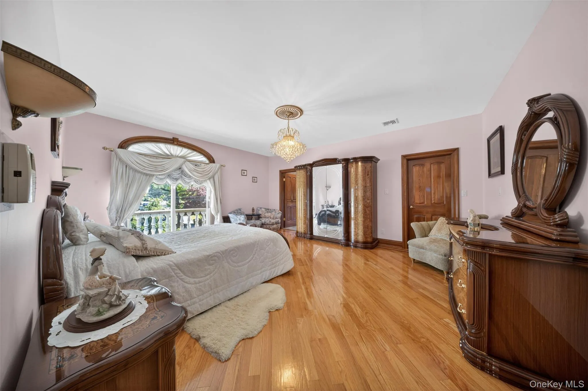162-25 Cryders Lane, New York, NY, 5 Bedrooms Bedrooms, 11 Rooms Rooms,4 BathroomsBathrooms,Residential Lease,For Rent,Cryders,0,1004017 162-25 Cryders Lane, New York, NY, 5 Bedrooms Bedrooms, 11 Rooms Rooms,4 BathroomsBathrooms,Residential Lease,For Rent,Cryders,0,1004017