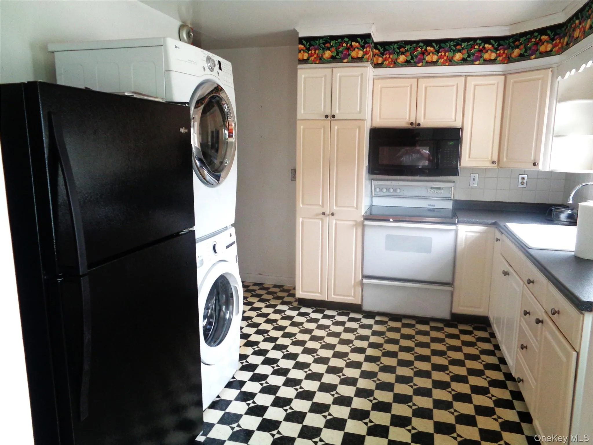 63 Oakwood Drive, Southeast, NY, 3 Bedrooms Bedrooms, 8 Rooms Rooms,1 BathroomBathrooms,Residential,For Rent,Oakwood,0,1004023 63 Oakwood Drive, Southeast, NY, 3 Bedrooms Bedrooms, 8 Rooms Rooms,1 BathroomBathrooms,Residential,For Rent,Oakwood,0,1004023