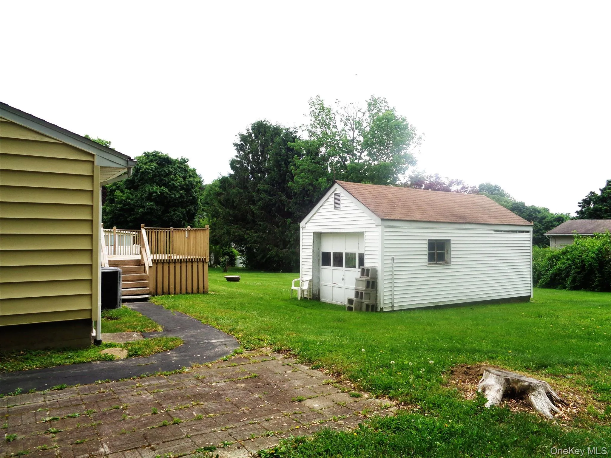 63 Oakwood Drive, Southeast, NY, 3 Bedrooms Bedrooms, 8 Rooms Rooms,1 BathroomBathrooms,Residential,For Rent,Oakwood,0,1004023 63 Oakwood Drive, Southeast, NY, 3 Bedrooms Bedrooms, 8 Rooms Rooms,1 BathroomBathrooms,Residential,For Rent,Oakwood,0,1004023