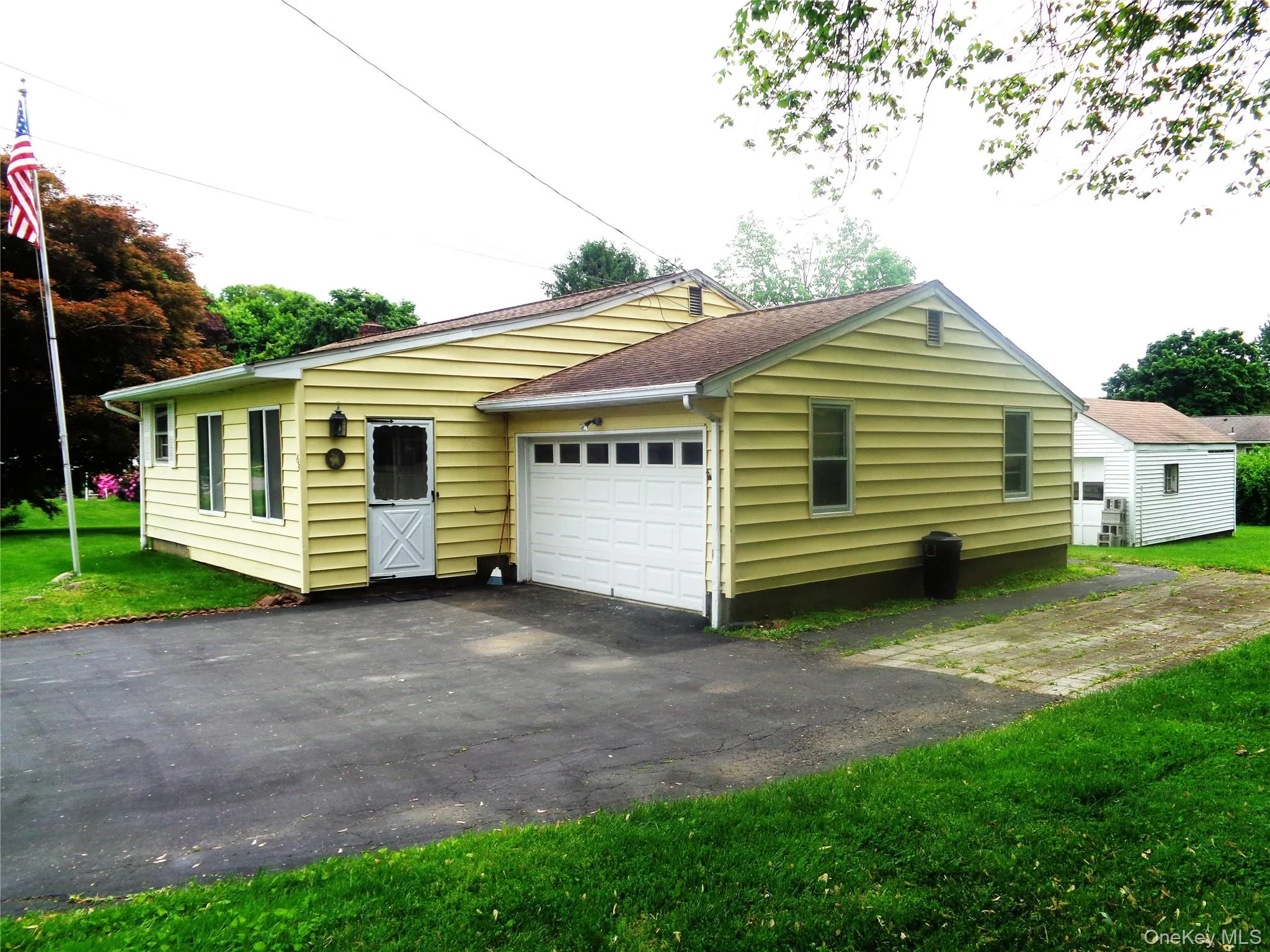 63 Oakwood Drive, Southeast, NY, 3 Bedrooms Bedrooms, 8 Rooms Rooms,1 BathroomBathrooms,Residential,For Rent,Oakwood,0,1004023 63 Oakwood Drive, Southeast, NY, 3 Bedrooms Bedrooms, 8 Rooms Rooms,1 BathroomBathrooms,Residential,For Rent,Oakwood,0,1004023