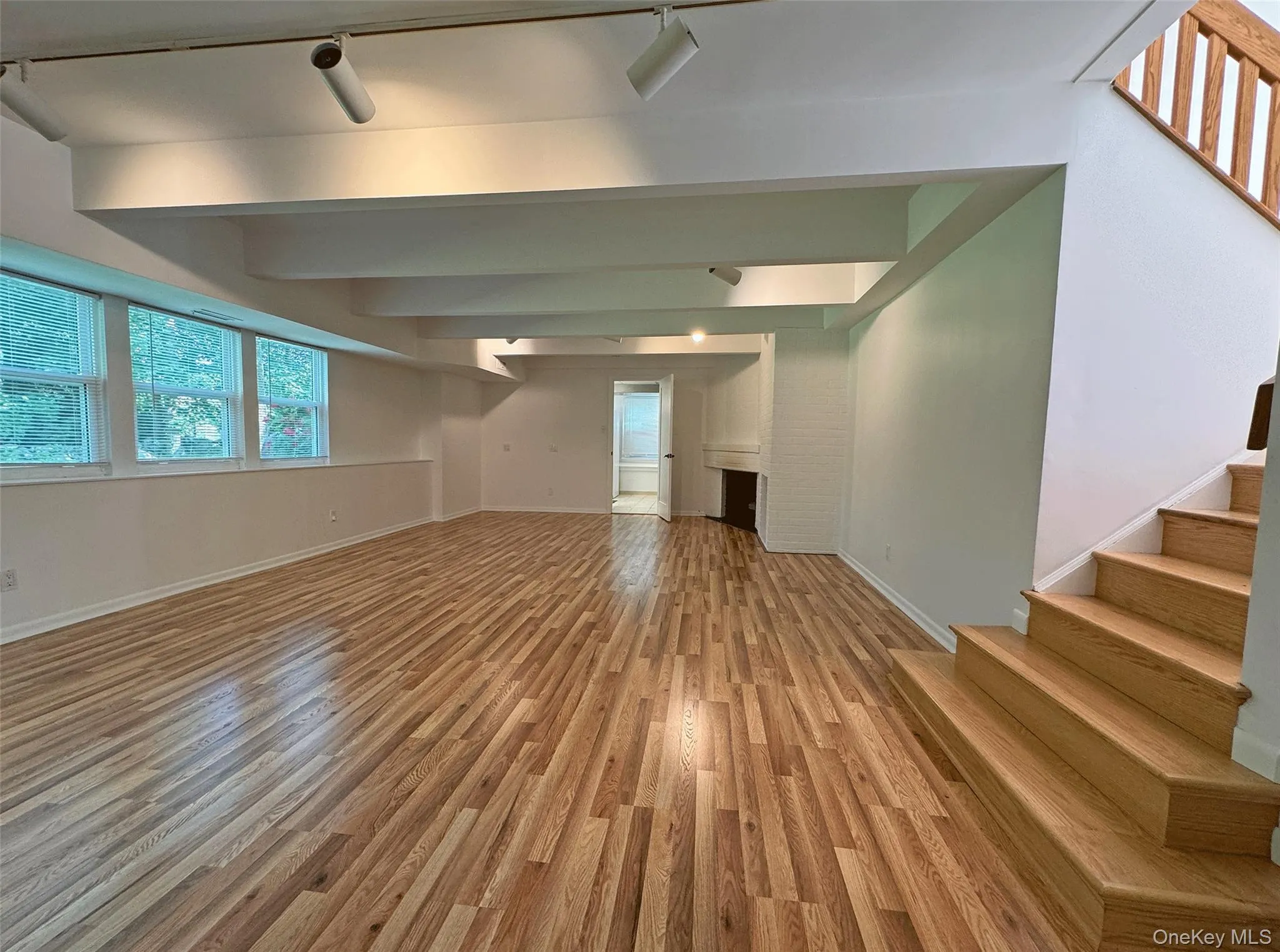 3 Stonewall Lane, Mamaroneck, NY, 4 Bedrooms Bedrooms, 7 Rooms Rooms,3 BathroomsBathrooms,Residential Lease,For Rent,Stonewall,0,1004028 3 Stonewall Lane, Mamaroneck, NY, 4 Bedrooms Bedrooms, 7 Rooms Rooms,3 BathroomsBathrooms,Residential Lease,For Rent,Stonewall,0,1004028