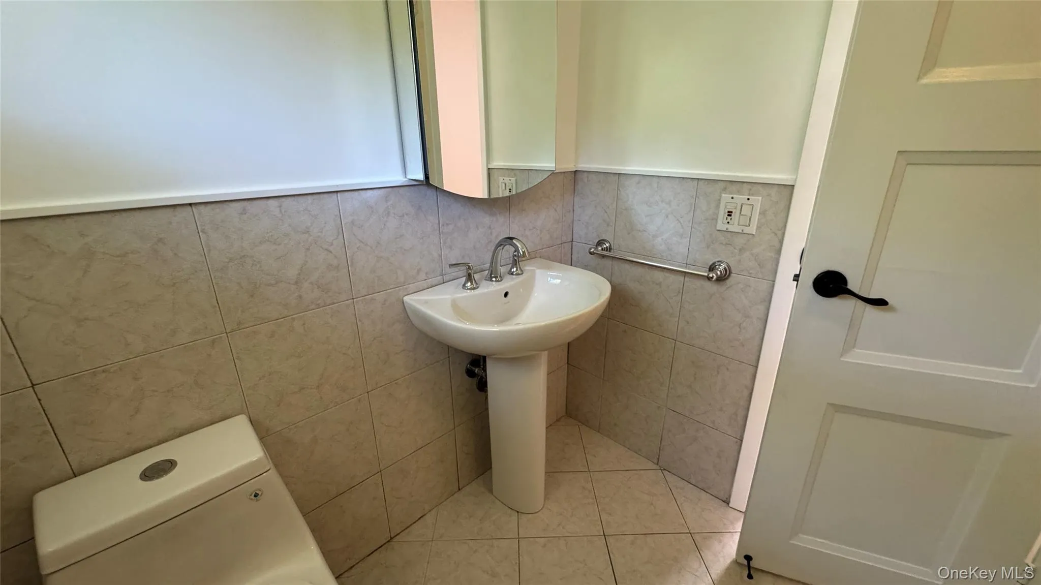 3 Stonewall Lane, Mamaroneck, NY, 4 Bedrooms Bedrooms, 7 Rooms Rooms,3 BathroomsBathrooms,Residential Lease,For Rent,Stonewall,0,1004028 3 Stonewall Lane, Mamaroneck, NY, 4 Bedrooms Bedrooms, 7 Rooms Rooms,3 BathroomsBathrooms,Residential Lease,For Rent,Stonewall,0,1004028