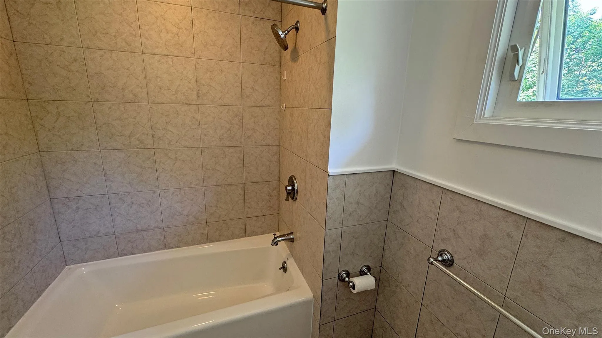 3 Stonewall Lane, Mamaroneck, NY, 4 Bedrooms Bedrooms, 7 Rooms Rooms,3 BathroomsBathrooms,Residential Lease,For Rent,Stonewall,0,1004028 3 Stonewall Lane, Mamaroneck, NY, 4 Bedrooms Bedrooms, 7 Rooms Rooms,3 BathroomsBathrooms,Residential Lease,For Rent,Stonewall,0,1004028