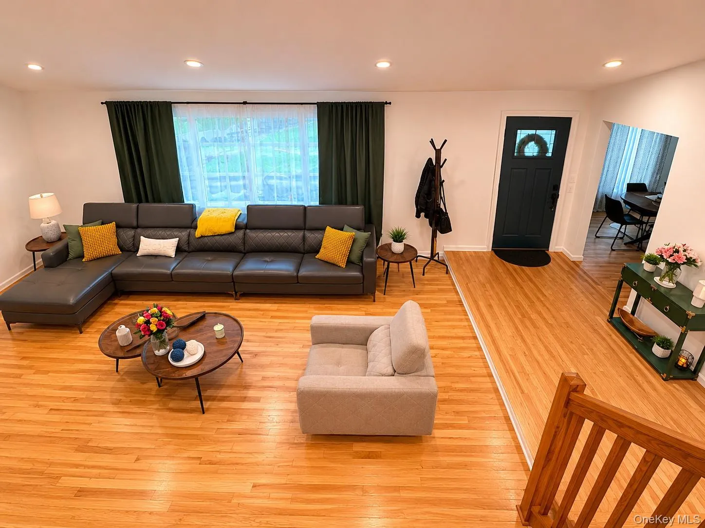 3 Stonewall Lane, Mamaroneck, NY, 4 Bedrooms Bedrooms, 7 Rooms Rooms,3 BathroomsBathrooms,Residential Lease,For Rent,Stonewall,0,1004028 3 Stonewall Lane, Mamaroneck, NY, 4 Bedrooms Bedrooms, 7 Rooms Rooms,3 BathroomsBathrooms,Residential Lease,For Rent,Stonewall,0,1004028