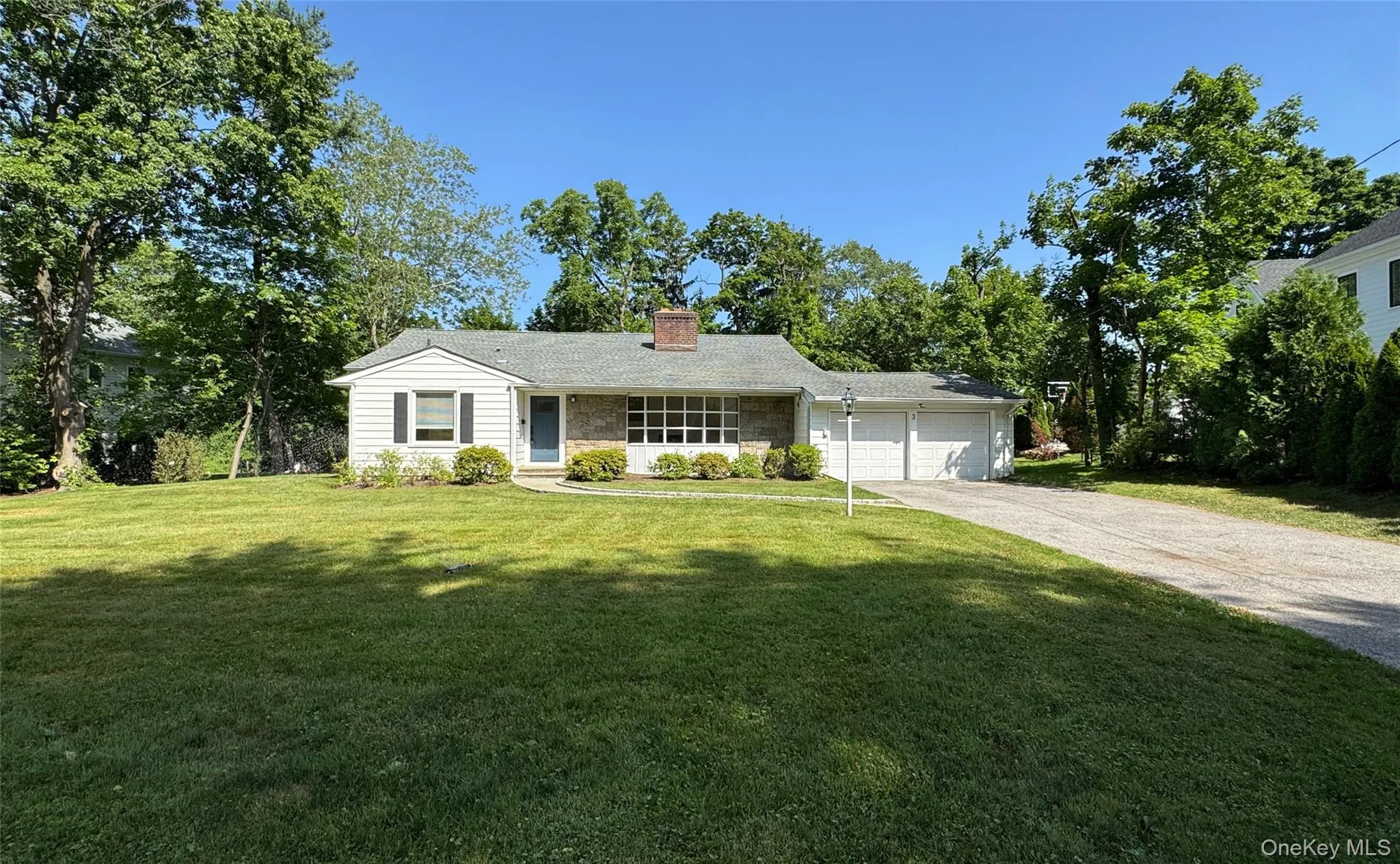 3 Stonewall Lane, Mamaroneck, NY, 4 Bedrooms Bedrooms, 7 Rooms Rooms,3 BathroomsBathrooms,Residential Lease,For Rent,Stonewall,0,1004028 3 Stonewall Lane, Mamaroneck, NY, 4 Bedrooms Bedrooms, 7 Rooms Rooms,3 BathroomsBathrooms,Residential Lease,For Rent,Stonewall,0,1004028