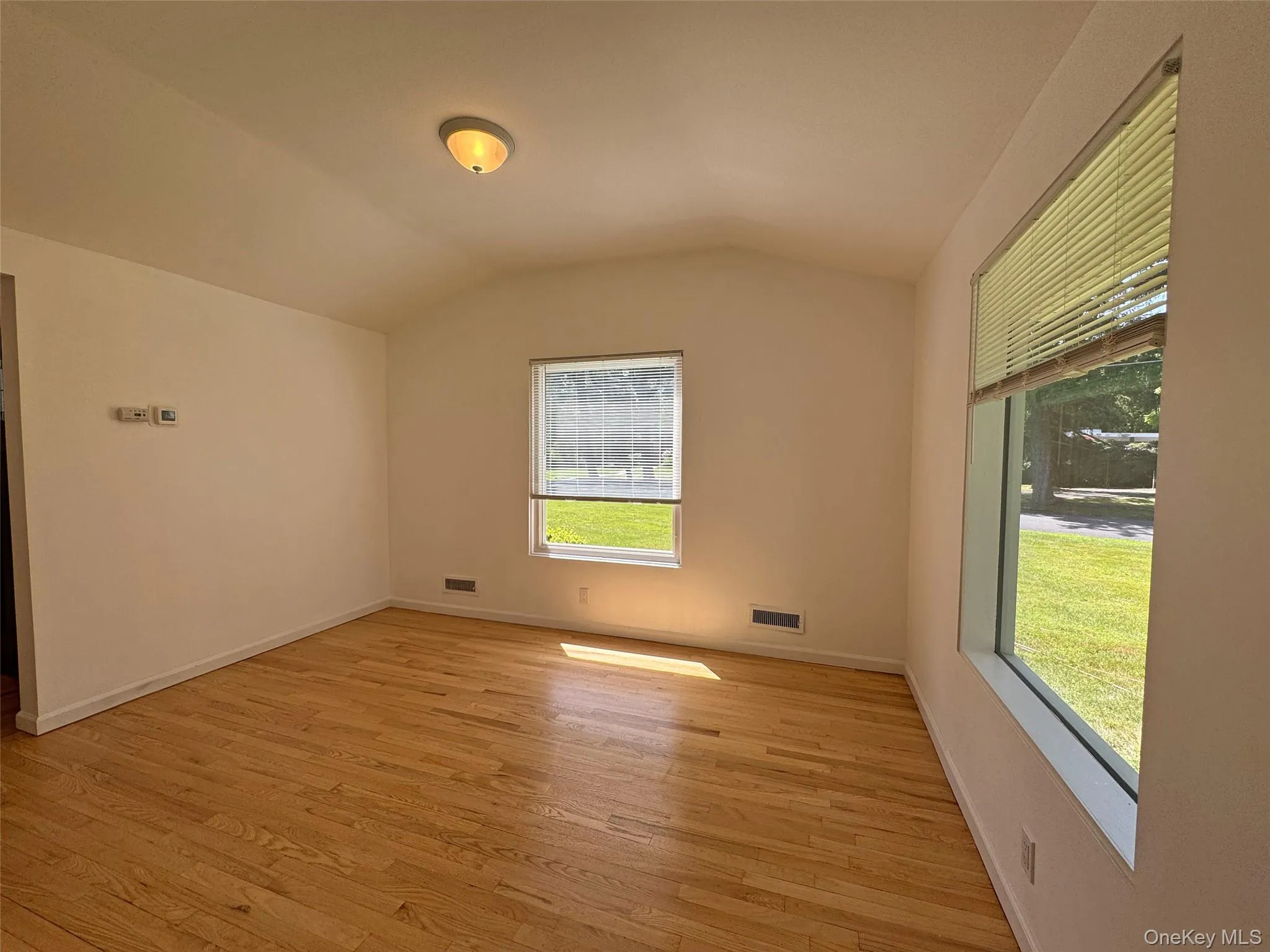 3 Stonewall Lane, Mamaroneck, NY, 4 Bedrooms Bedrooms, 7 Rooms Rooms,3 BathroomsBathrooms,Residential Lease,For Rent,Stonewall,0,1004028 3 Stonewall Lane, Mamaroneck, NY, 4 Bedrooms Bedrooms, 7 Rooms Rooms,3 BathroomsBathrooms,Residential Lease,For Rent,Stonewall,0,1004028