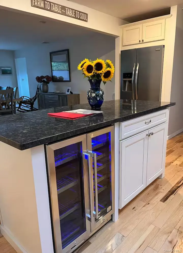 440 Longview Lane, Southold, NY, 3 Bedrooms Bedrooms, 5 Rooms Rooms,2 BathroomsBathrooms,Residential Lease,For Rent,Longview,0,1004029 440 Longview Lane, Southold, NY, 3 Bedrooms Bedrooms, 5 Rooms Rooms,2 BathroomsBathrooms,Residential Lease,For Rent,Longview,0,1004029