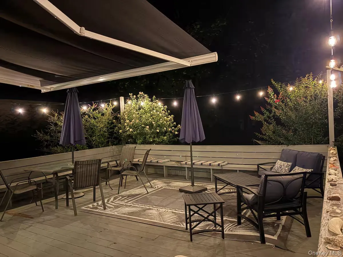 440 Longview Lane, Southold, NY, 3 Bedrooms Bedrooms, 5 Rooms Rooms,2 BathroomsBathrooms,Residential Lease,For Rent,Longview,0,1004029 440 Longview Lane, Southold, NY, 3 Bedrooms Bedrooms, 5 Rooms Rooms,2 BathroomsBathrooms,Residential Lease,For Rent,Longview,0,1004029
