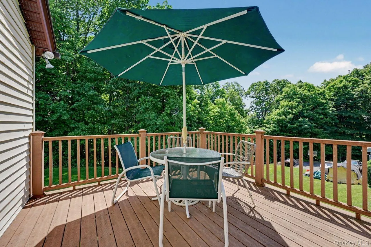 22 Manor Way, Southeast, NY, 2 Bedrooms Bedrooms, 5 Rooms Rooms,1 BathroomBathrooms,Residential,For Rent,Manor,0,1004031 22 Manor Way, Southeast, NY, 2 Bedrooms Bedrooms, 5 Rooms Rooms,1 BathroomBathrooms,Residential,For Rent,Manor,0,1004031