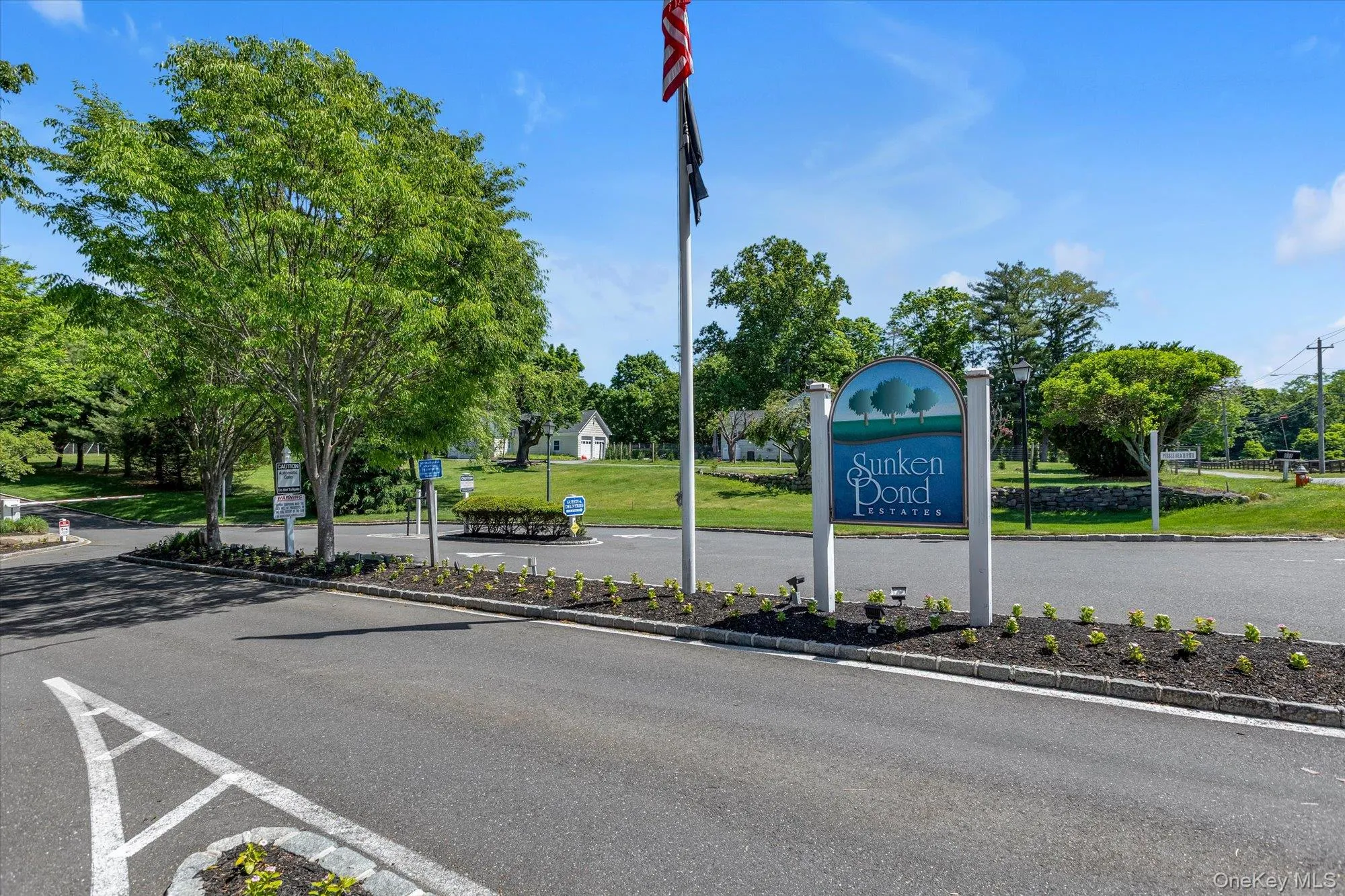 Welcome to Sunken Pond Estates. Welcome to Sunken Pond Estates.