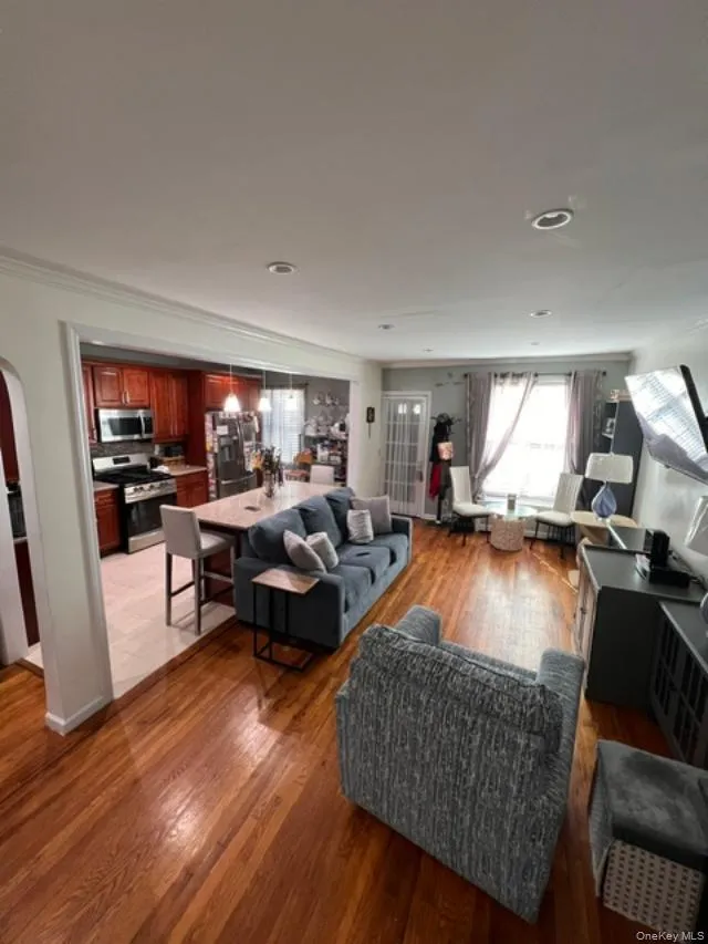 Complete View Open Floor Plan Complete View Open Floor Plan