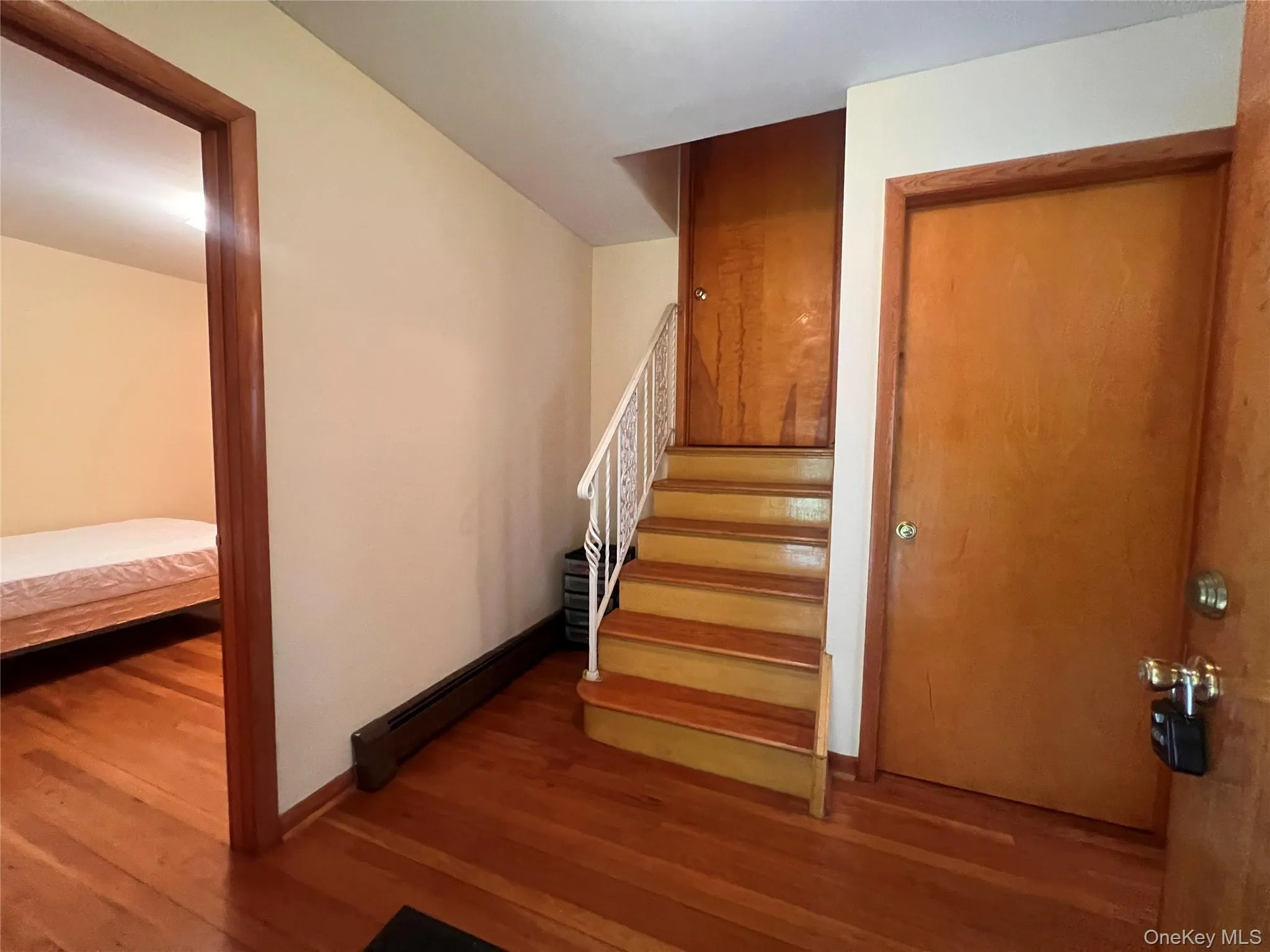 4 Beach Road, Lumberland, NY, 3 Bedrooms Bedrooms, 7 Rooms Rooms,1 BathroomBathrooms,Residential Lease,For Rent,Beach,0,1004046 4 Beach Road, Lumberland, NY, 3 Bedrooms Bedrooms, 7 Rooms Rooms,1 BathroomBathrooms,Residential Lease,For Rent,Beach,0,1004046