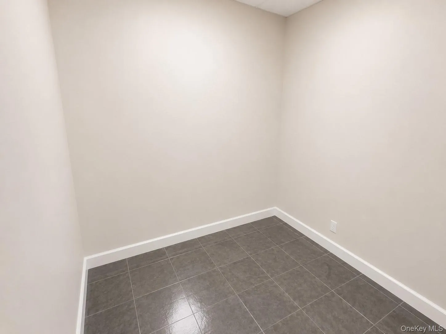 238 Beach 20th Street, New York, NY, ,Commercial Lease,For Rent,Beach 20th,0,1004049 238 Beach 20th Street, New York, NY, ,Commercial Lease,For Rent,Beach 20th,0,1004049