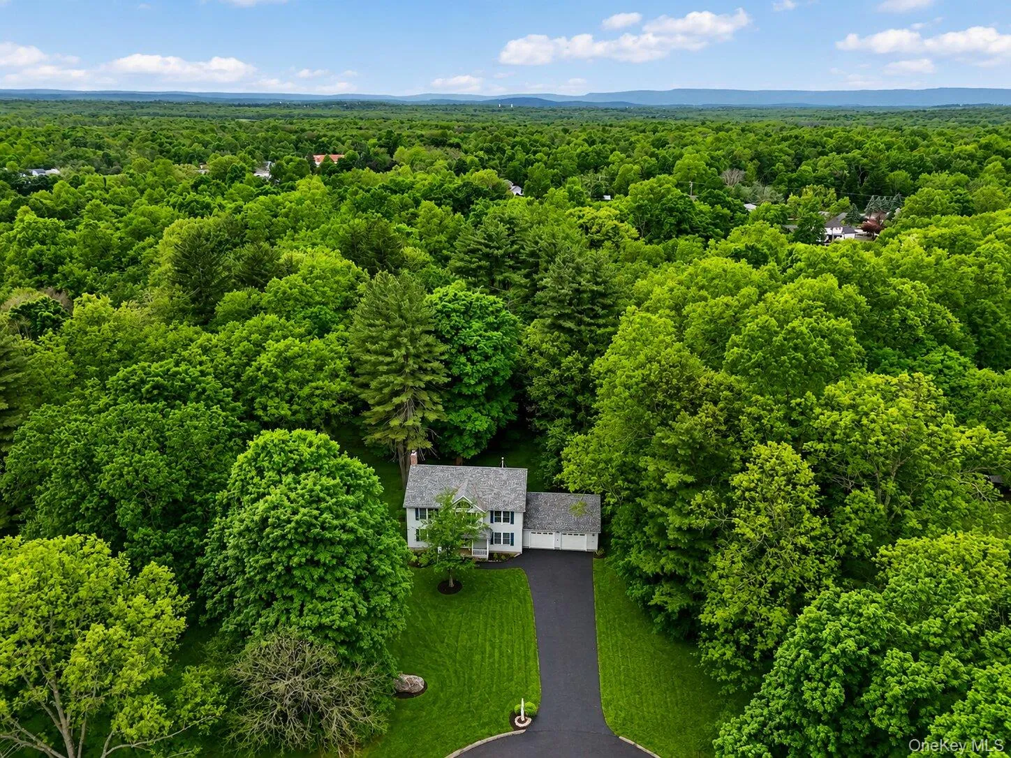 9 Karen Court, New Windsor, NY, 4 Bedrooms Bedrooms, 8 Rooms Rooms,2 BathroomsBathrooms,Residential,For Rent,Karen,0,1004052 9 Karen Court, New Windsor, NY, 4 Bedrooms Bedrooms, 8 Rooms Rooms,2 BathroomsBathrooms,Residential,For Rent,Karen,0,1004052