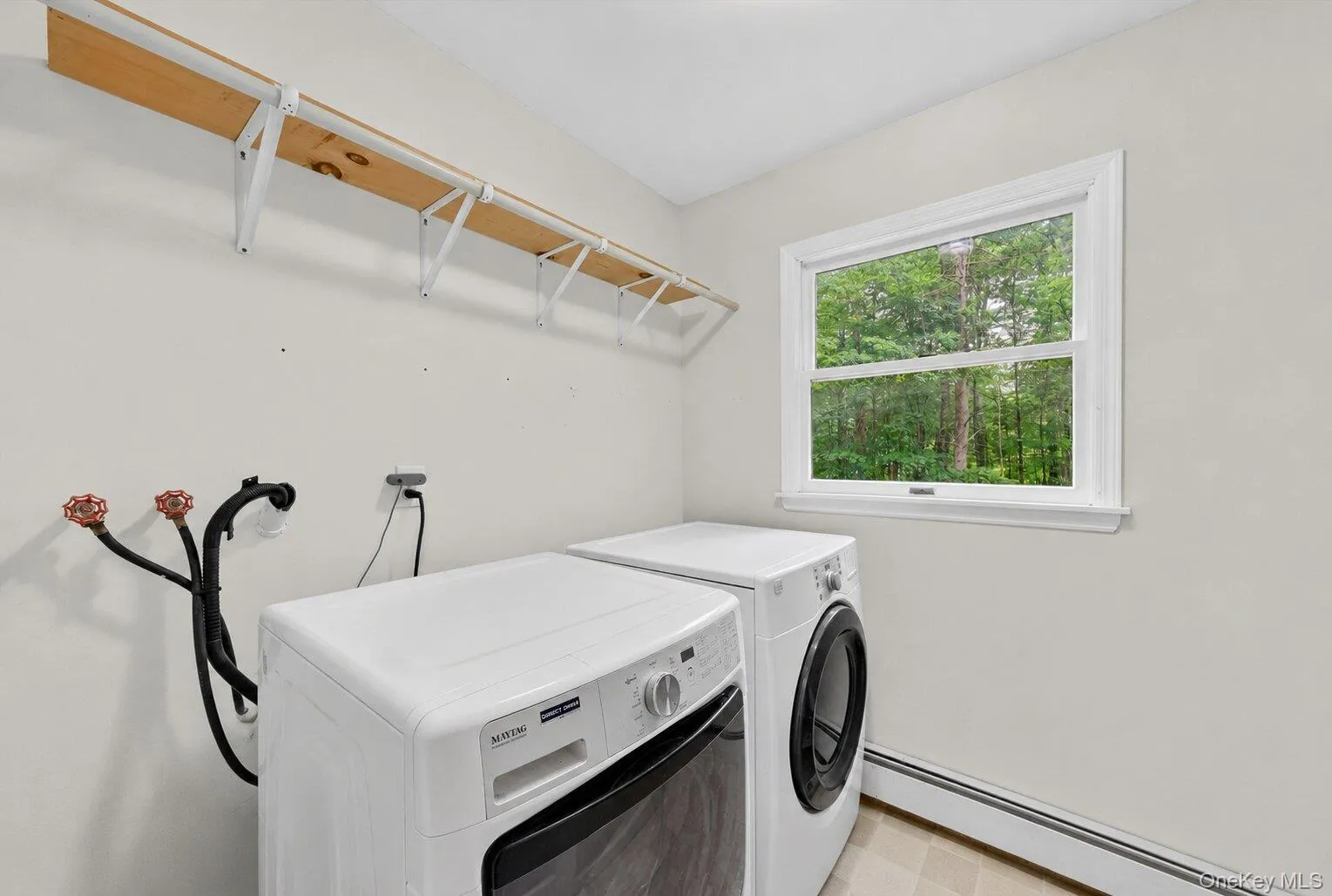 9 Karen Court, New Windsor, NY, 4 Bedrooms Bedrooms, 8 Rooms Rooms,2 BathroomsBathrooms,Residential,For Rent,Karen,0,1004052 9 Karen Court, New Windsor, NY, 4 Bedrooms Bedrooms, 8 Rooms Rooms,2 BathroomsBathrooms,Residential,For Rent,Karen,0,1004052