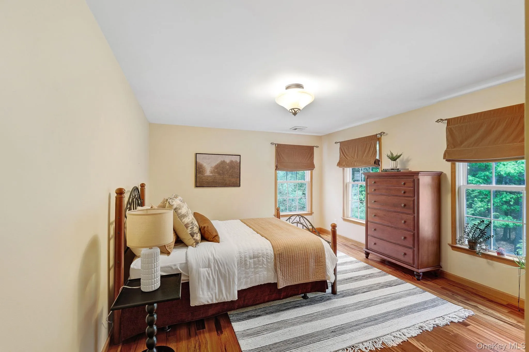 30 Whitney Drive, Woodstock, NY, 3 Bedrooms Bedrooms, 9 Rooms Rooms,2 BathroomsBathrooms,Residential,For Rent,Whitney,0,1004054 30 Whitney Drive, Woodstock, NY, 3 Bedrooms Bedrooms, 9 Rooms Rooms,2 BathroomsBathrooms,Residential,For Rent,Whitney,0,1004054