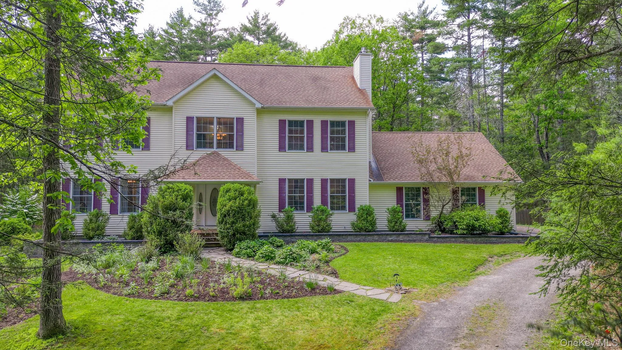 30 Whitney Drive, Woodstock, NY, 3 Bedrooms Bedrooms, 9 Rooms Rooms,2 BathroomsBathrooms,Residential,For Rent,Whitney,0,1004054 30 Whitney Drive, Woodstock, NY, 3 Bedrooms Bedrooms, 9 Rooms Rooms,2 BathroomsBathrooms,Residential,For Rent,Whitney,0,1004054