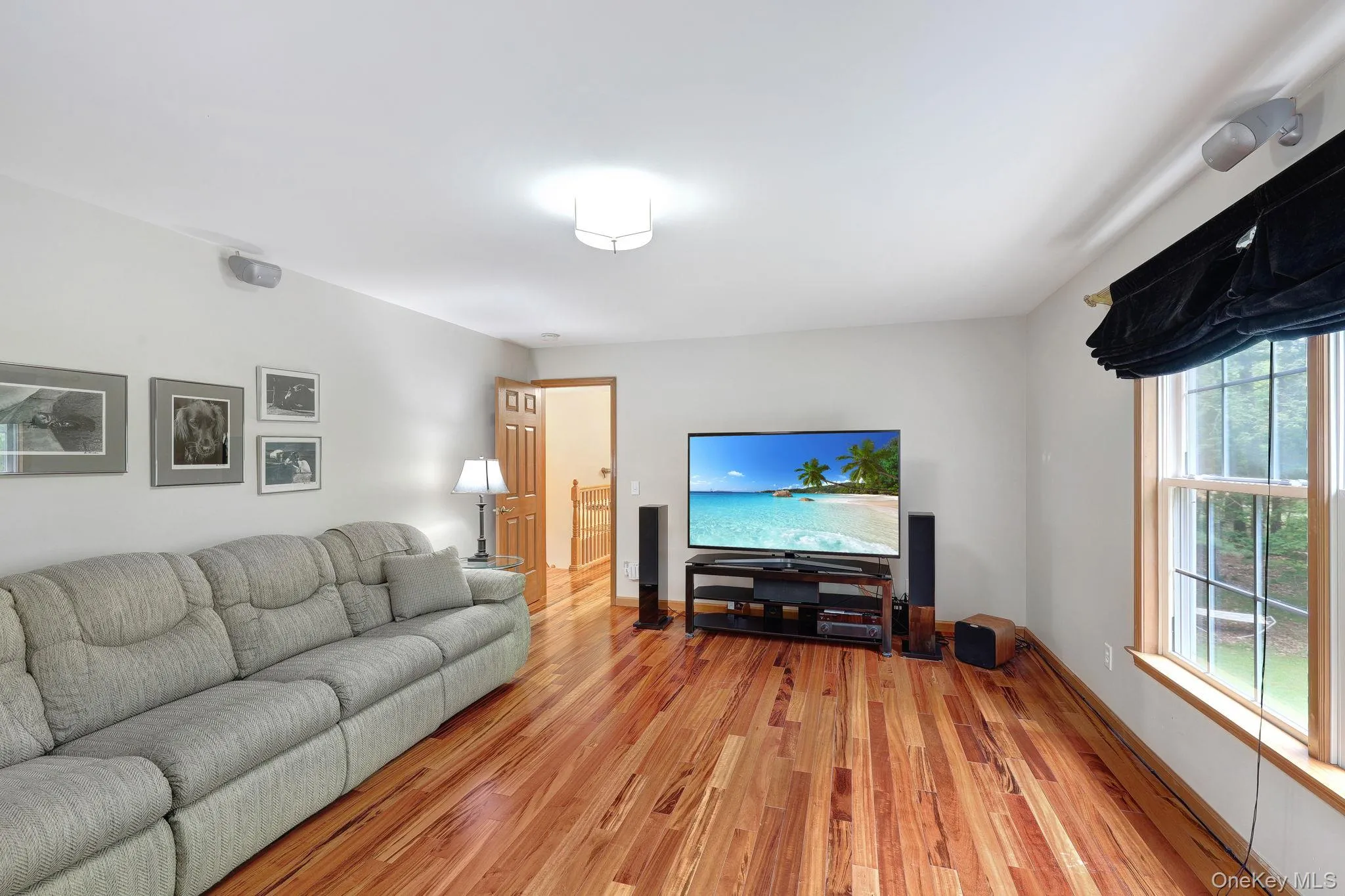 30 Whitney Drive, Woodstock, NY, 3 Bedrooms Bedrooms, 9 Rooms Rooms,2 BathroomsBathrooms,Residential,For Rent,Whitney,0,1004054 30 Whitney Drive, Woodstock, NY, 3 Bedrooms Bedrooms, 9 Rooms Rooms,2 BathroomsBathrooms,Residential,For Rent,Whitney,0,1004054