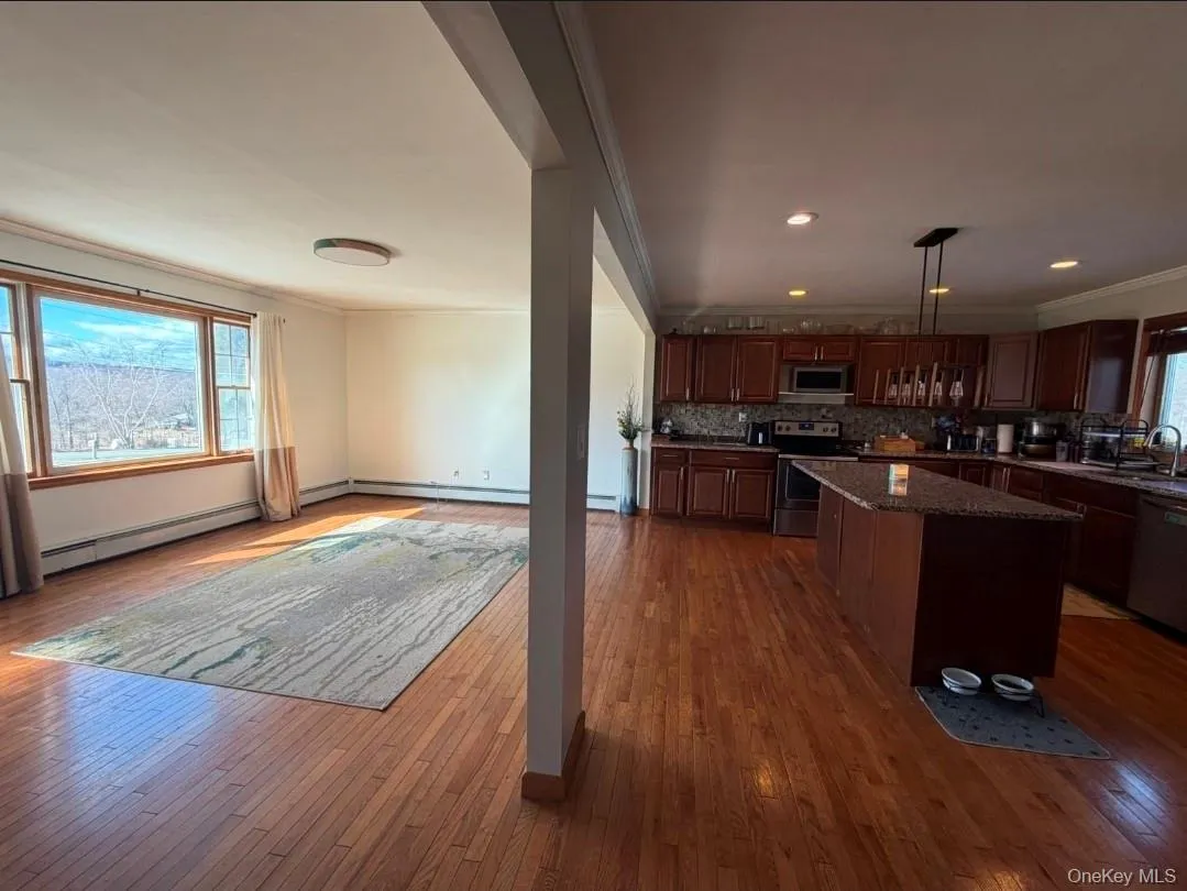 166 Burnt Corners Road, Middletown, NY, 4 Bedrooms Bedrooms, 10 Rooms Rooms,3 BathroomsBathrooms,Residential Lease,For Rent,Burnt Corners,0,1004055 166 Burnt Corners Road, Middletown, NY, 4 Bedrooms Bedrooms, 10 Rooms Rooms,3 BathroomsBathrooms,Residential Lease,For Rent,Burnt Corners,0,1004055