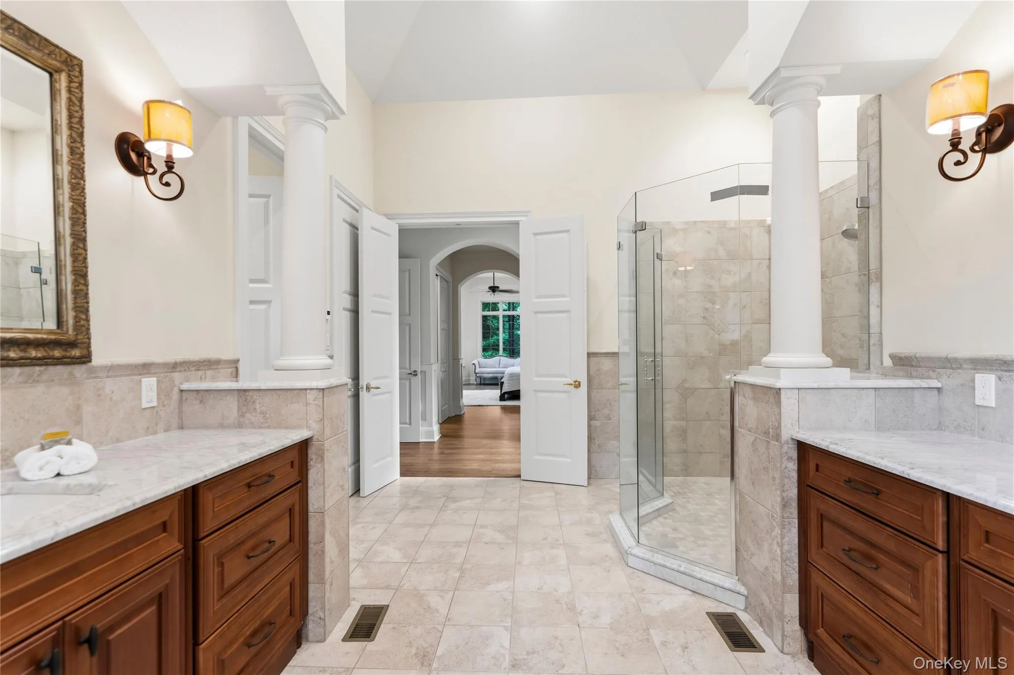 1960 Midlane, Oyster Bay, NY, 4 Bedrooms Bedrooms, 11 Rooms Rooms,3 BathroomsBathrooms,Residential,For Rent,Midlane,0,1004056 1960 Midlane, Oyster Bay, NY, 4 Bedrooms Bedrooms, 11 Rooms Rooms,3 BathroomsBathrooms,Residential,For Rent,Midlane,0,1004056