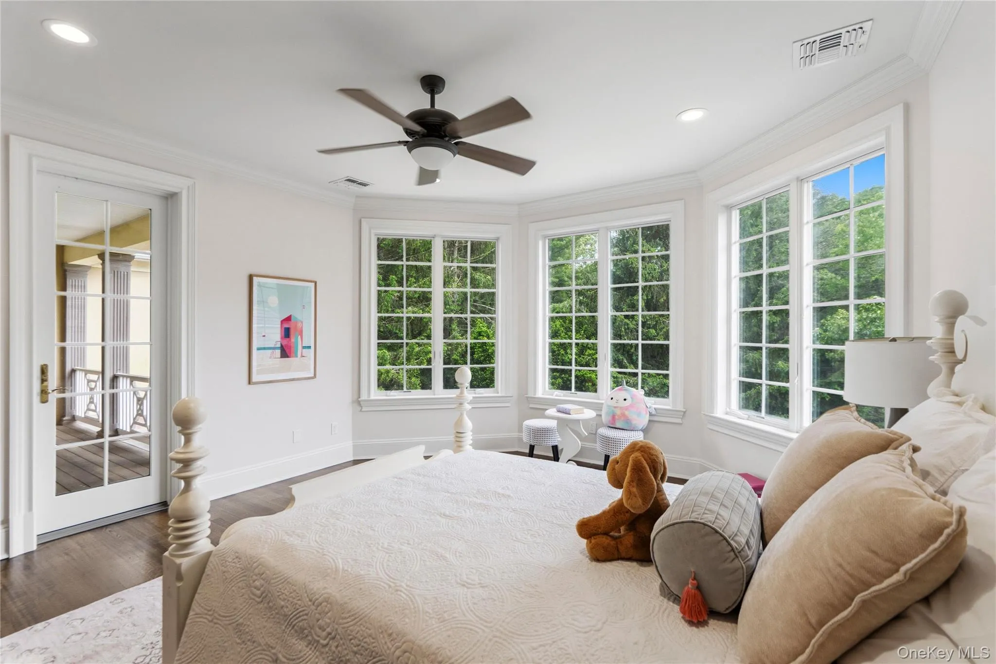 1960 Midlane, Oyster Bay, NY, 4 Bedrooms Bedrooms, 11 Rooms Rooms,3 BathroomsBathrooms,Residential,For Rent,Midlane,0,1004056 1960 Midlane, Oyster Bay, NY, 4 Bedrooms Bedrooms, 11 Rooms Rooms,3 BathroomsBathrooms,Residential,For Rent,Midlane,0,1004056