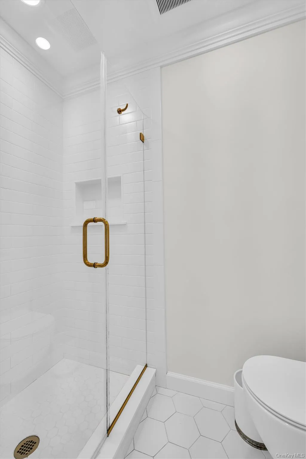 238 Beaver Dam Road, Brookhaven, NY, 3 Bedrooms Bedrooms, 8 Rooms Rooms,3 BathroomsBathrooms,Residential,For Rent,Beaver Dam,0,1004058 238 Beaver Dam Road, Brookhaven, NY, 3 Bedrooms Bedrooms, 8 Rooms Rooms,3 BathroomsBathrooms,Residential,For Rent,Beaver Dam,0,1004058