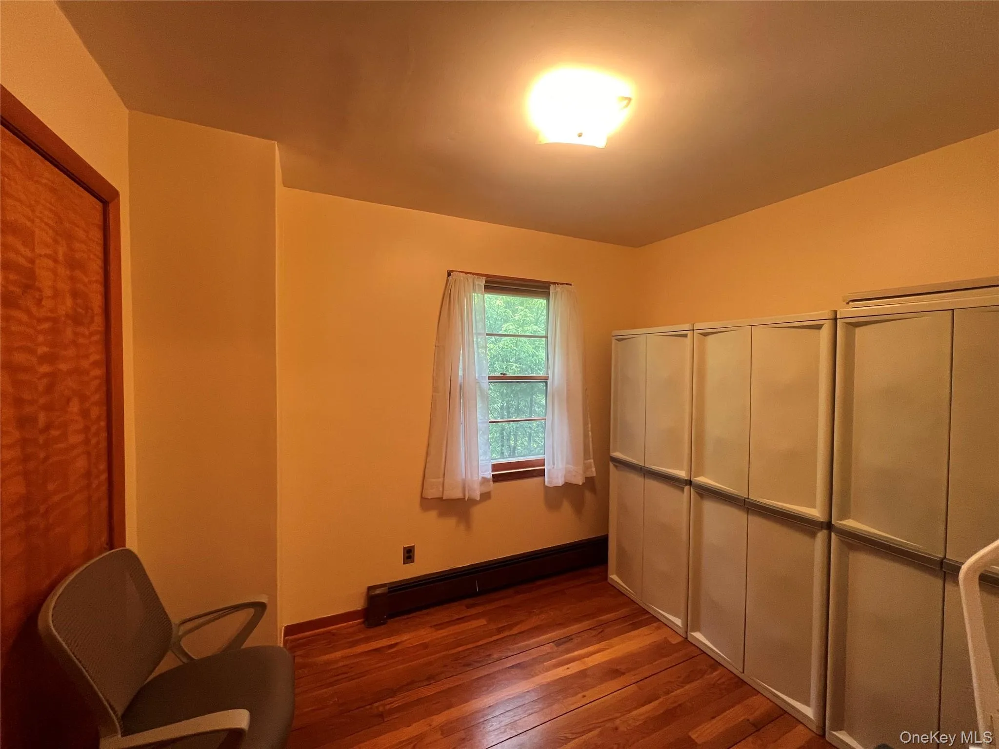 4 Beach Road, Lumberland, NY, 5 Bedrooms Bedrooms, 9 Rooms Rooms,1 BathroomBathrooms,Residential Lease,For Rent,Beach,0,1004063 4 Beach Road, Lumberland, NY, 5 Bedrooms Bedrooms, 9 Rooms Rooms,1 BathroomBathrooms,Residential Lease,For Rent,Beach,0,1004063