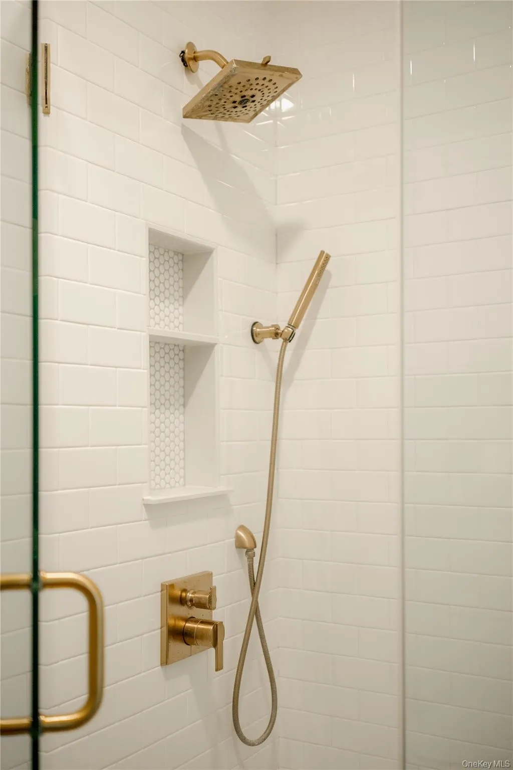 114 Main Street, Germantown, NY, 4 Bedrooms Bedrooms, 9 Rooms Rooms,2 BathroomsBathrooms,Residential,For Rent,Main,0,1004065 114 Main Street, Germantown, NY, 4 Bedrooms Bedrooms, 9 Rooms Rooms,2 BathroomsBathrooms,Residential,For Rent,Main,0,1004065