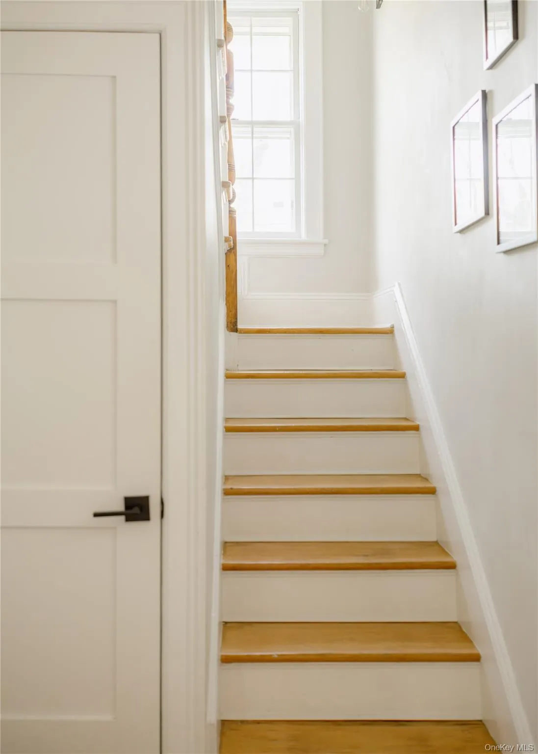 114 Main Street, Germantown, NY, 4 Bedrooms Bedrooms, 9 Rooms Rooms,2 BathroomsBathrooms,Residential,For Rent,Main,0,1004065 114 Main Street, Germantown, NY, 4 Bedrooms Bedrooms, 9 Rooms Rooms,2 BathroomsBathrooms,Residential,For Rent,Main,0,1004065