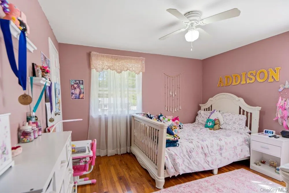 10 Hollingwood Drive, Brookhaven, NY, 4 Bedrooms Bedrooms, 9 Rooms Rooms,1 BathroomBathrooms,Residential,For Rent,Hollingwood,0,1004068 10 Hollingwood Drive, Brookhaven, NY, 4 Bedrooms Bedrooms, 9 Rooms Rooms,1 BathroomBathrooms,Residential,For Rent,Hollingwood,0,1004068