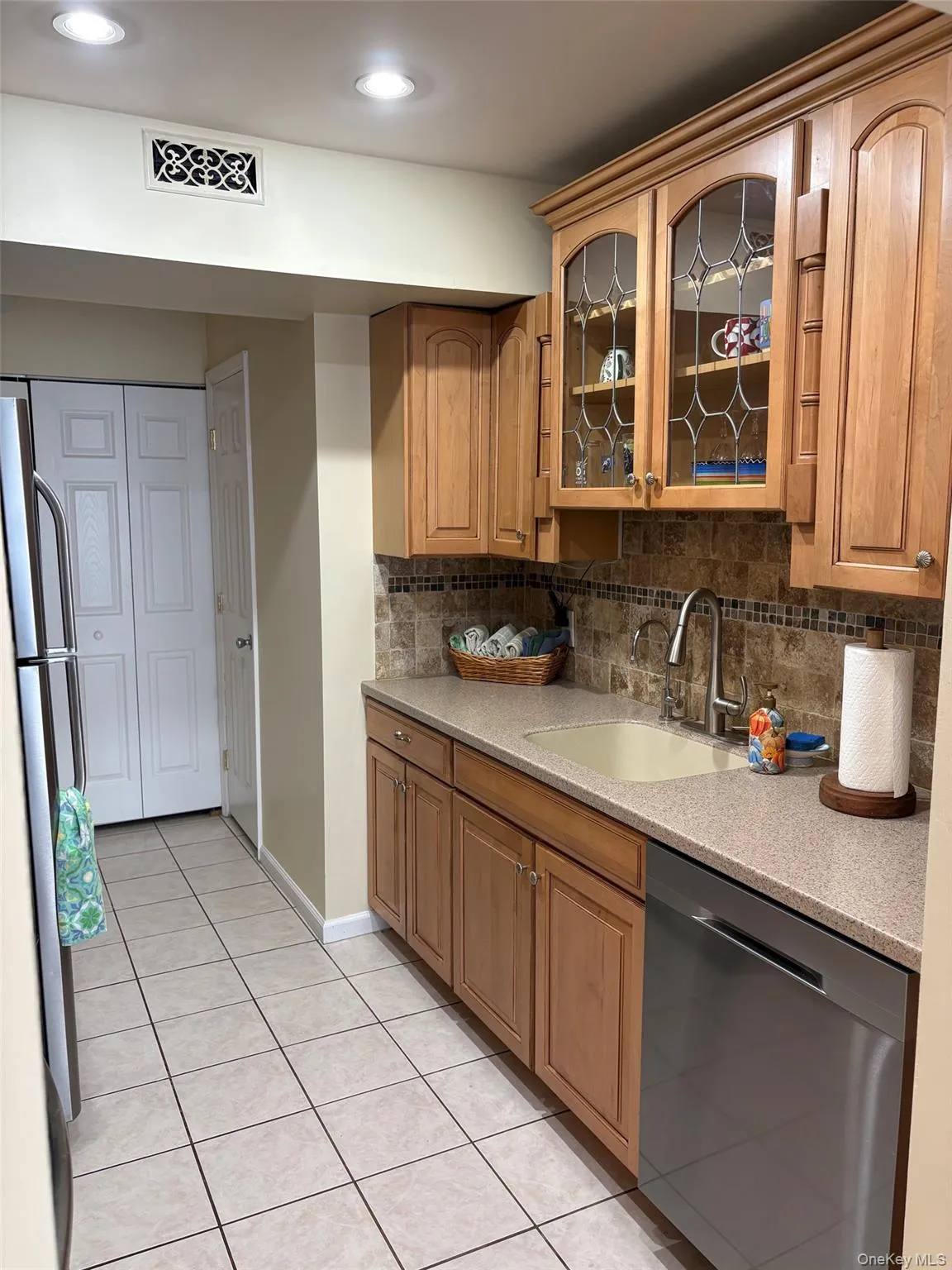 1907 Whispering Hills, Chester Town, NY, 2 Bedrooms Bedrooms, 6 Rooms Rooms,1 BathroomBathrooms,Residential Lease,For Rent,Whispering,0,1004069 1907 Whispering Hills, Chester Town, NY, 2 Bedrooms Bedrooms, 6 Rooms Rooms,1 BathroomBathrooms,Residential Lease,For Rent,Whispering,0,1004069