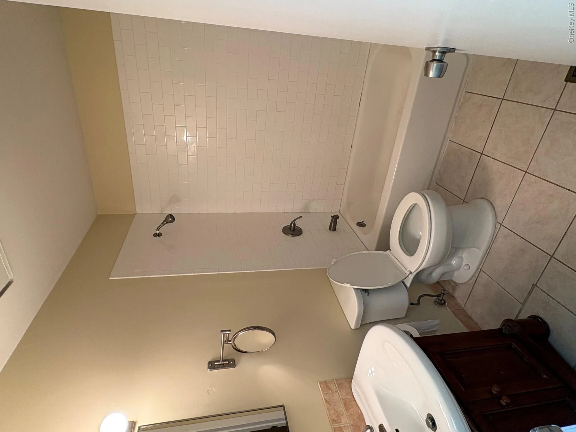 1907 Whispering Hills, Chester Town, NY, 2 Bedrooms Bedrooms, 6 Rooms Rooms,1 BathroomBathrooms,Residential Lease,For Rent,Whispering,0,1004069 1907 Whispering Hills, Chester Town, NY, 2 Bedrooms Bedrooms, 6 Rooms Rooms,1 BathroomBathrooms,Residential Lease,For Rent,Whispering,0,1004069