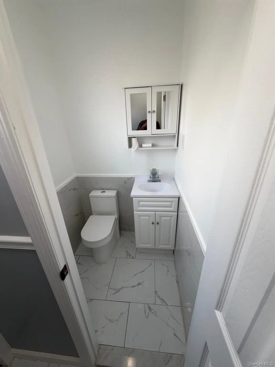 10431 113th Street, New York, NY, 3 Bedrooms Bedrooms, 6 Rooms Rooms,2 BathroomsBathrooms,Residential,For Rent,113th,0,1004076 10431 113th Street, New York, NY, 3 Bedrooms Bedrooms, 6 Rooms Rooms,2 BathroomsBathrooms,Residential,For Rent,113th,0,1004076