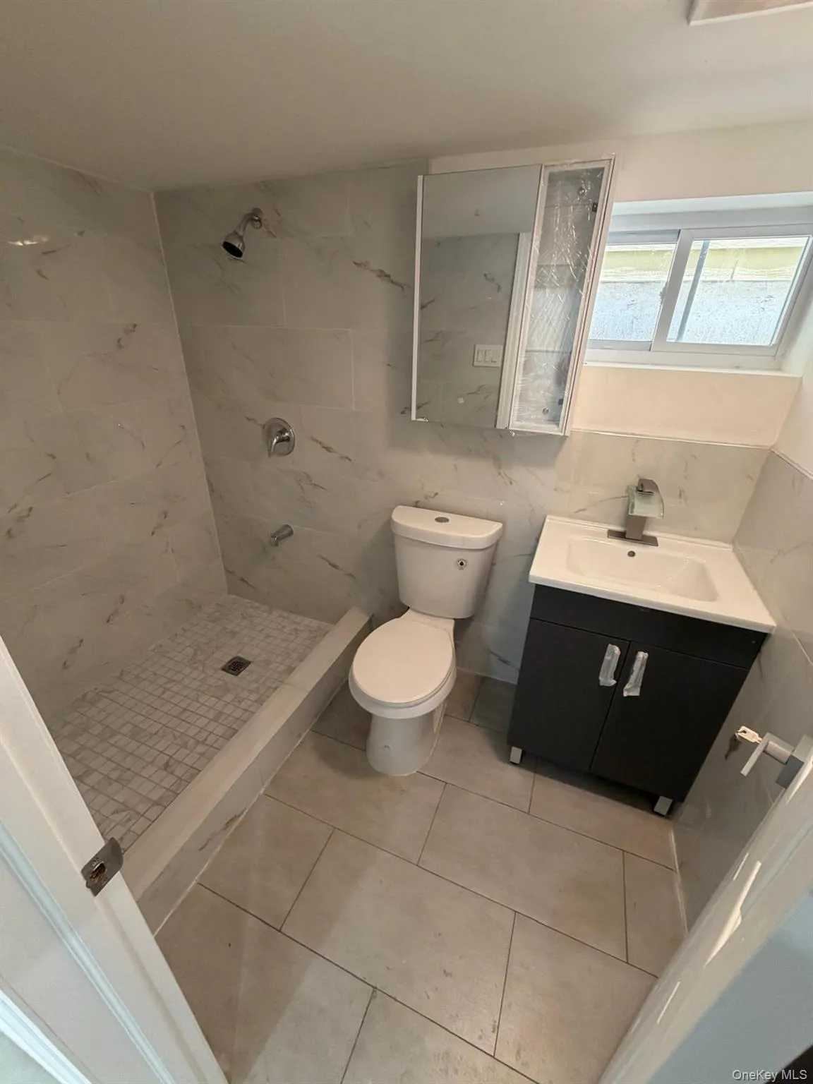 10431 113th Street, New York, NY, 3 Bedrooms Bedrooms, 6 Rooms Rooms,2 BathroomsBathrooms,Residential,For Rent,113th,0,1004076 10431 113th Street, New York, NY, 3 Bedrooms Bedrooms, 6 Rooms Rooms,2 BathroomsBathrooms,Residential,For Rent,113th,0,1004076