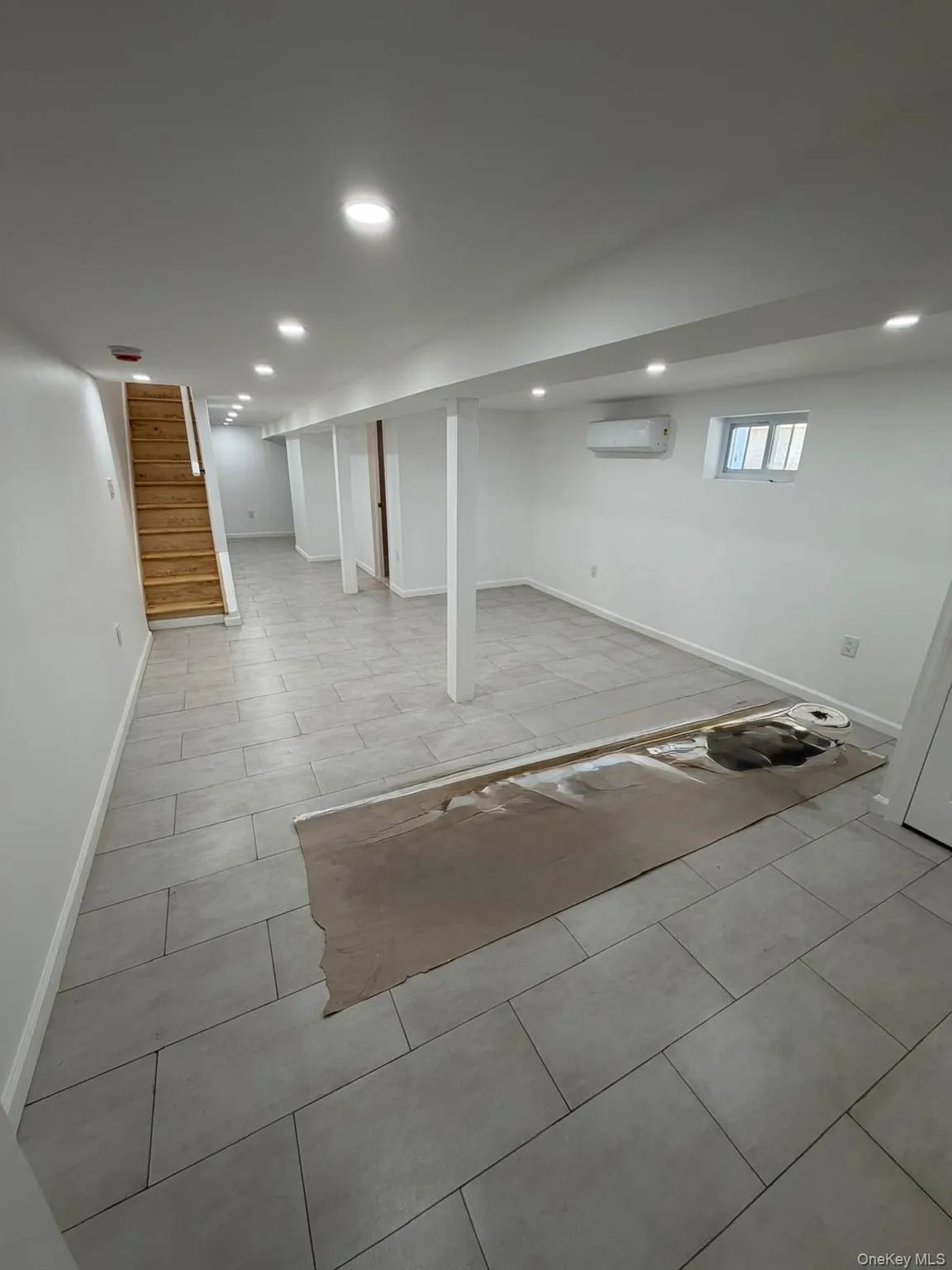 10431 113th Street, New York, NY, 3 Bedrooms Bedrooms, 6 Rooms Rooms,2 BathroomsBathrooms,Residential,For Rent,113th,0,1004076 10431 113th Street, New York, NY, 3 Bedrooms Bedrooms, 6 Rooms Rooms,2 BathroomsBathrooms,Residential,For Rent,113th,0,1004076