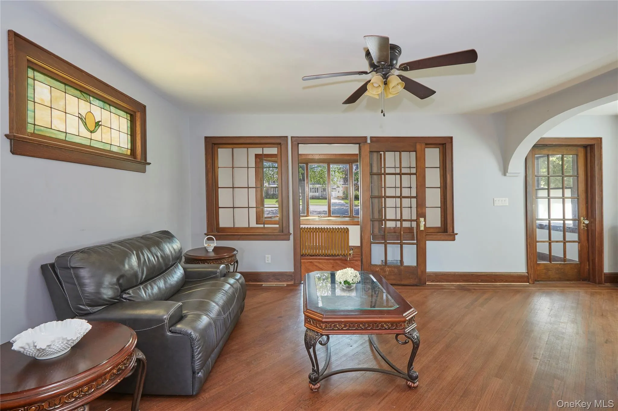 43 E Raleigh Avenue, New York, NY, 3 Bedrooms Bedrooms, 7 Rooms Rooms,1 BathroomBathrooms,Residential,For Rent,E Raleigh,0,1004082 43 E Raleigh Avenue, New York, NY, 3 Bedrooms Bedrooms, 7 Rooms Rooms,1 BathroomBathrooms,Residential,For Rent,E Raleigh,0,1004082